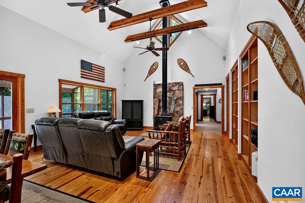 85 FORTUNES PT, WINTERGREEN, Virginia 22967, 3 Bedrooms Bedrooms, ,3 BathroomsBathrooms,Residential,14,85 FORTUNES PT,681301 MLS # 681301 85 FORTUNES PT, WINTERGREEN, Virginia 22967, 3 Bedrooms Bedrooms, ,3 BathroomsBathrooms,Residential,14,85 FORTUNES PT,681301 MLS # 681301