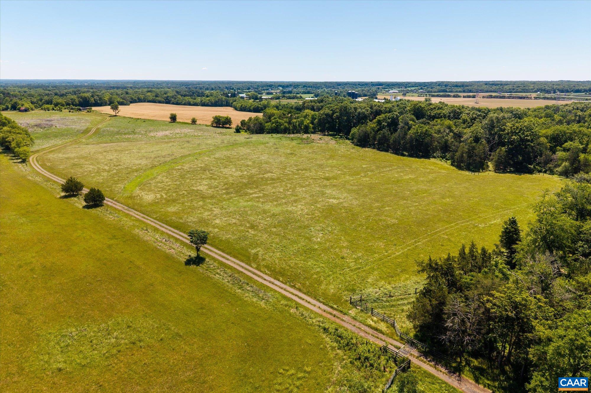 Block 4700 MIDLAND RD, MIDLAND, Virginia 22728, ,Farm,14,Block 4700 MIDLAND RD,679724 MLS # 679724 Block 4700 MIDLAND RD, MIDLAND, Virginia 22728, ,Farm,14,Block 4700 MIDLAND RD,679724 MLS # 679724