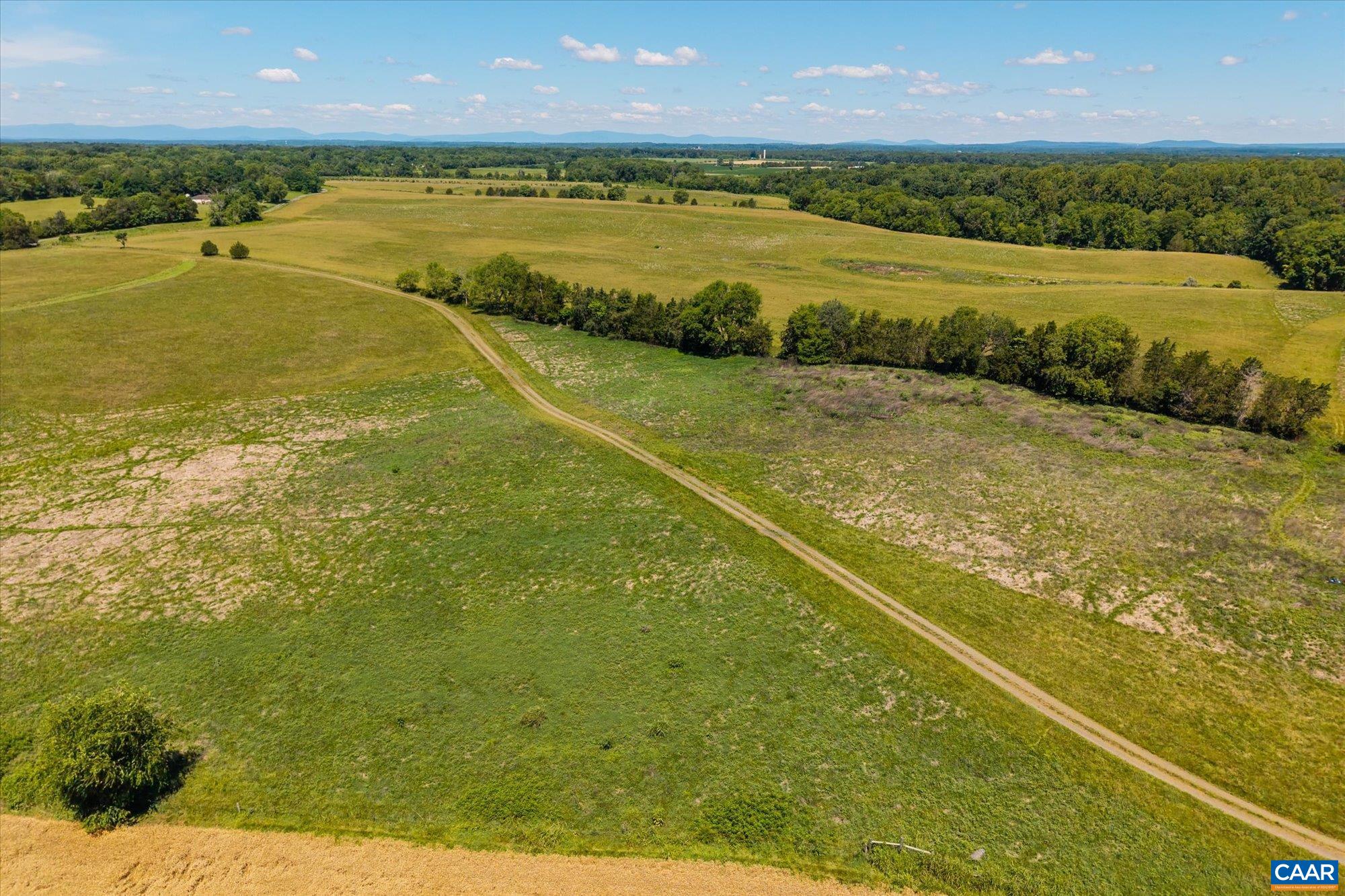 Block 4700 MIDLAND RD, MIDLAND, Virginia 22728, ,Farm,14,Block 4700 MIDLAND RD,679724 MLS # 679724 Block 4700 MIDLAND RD, MIDLAND, Virginia 22728, ,Farm,14,Block 4700 MIDLAND RD,679724 MLS # 679724