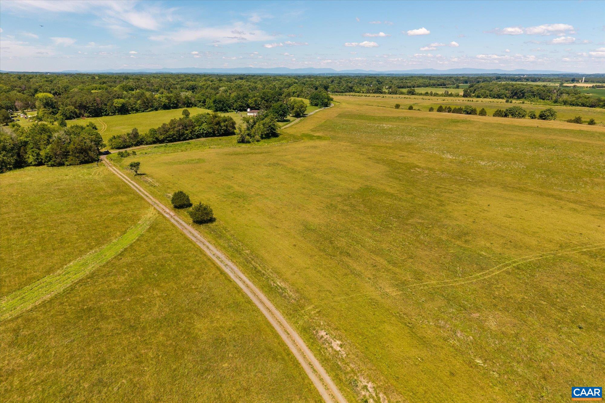 Block 4700 MIDLAND RD, MIDLAND, Virginia 22728, ,Farm,14,Block 4700 MIDLAND RD,679724 MLS # 679724 Block 4700 MIDLAND RD, MIDLAND, Virginia 22728, ,Farm,14,Block 4700 MIDLAND RD,679724 MLS # 679724