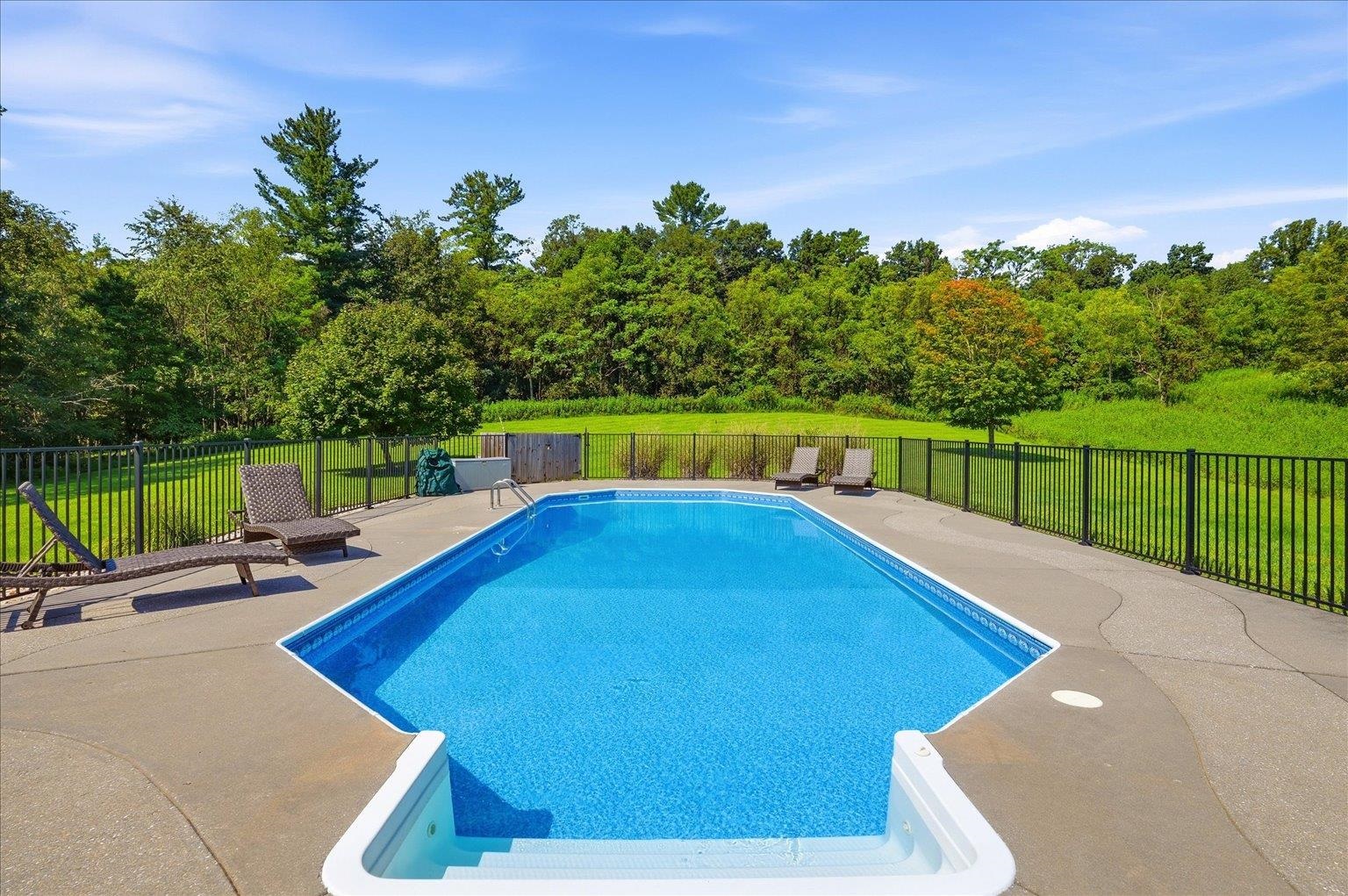 3817 TREASURE HILL LN, TIMBERVILLE, Virginia 22853, 4 Bedrooms Bedrooms, ,4 BathroomsBathrooms,Residential,14,3817 TREASURE HILL LN,681640 MLS # 681640