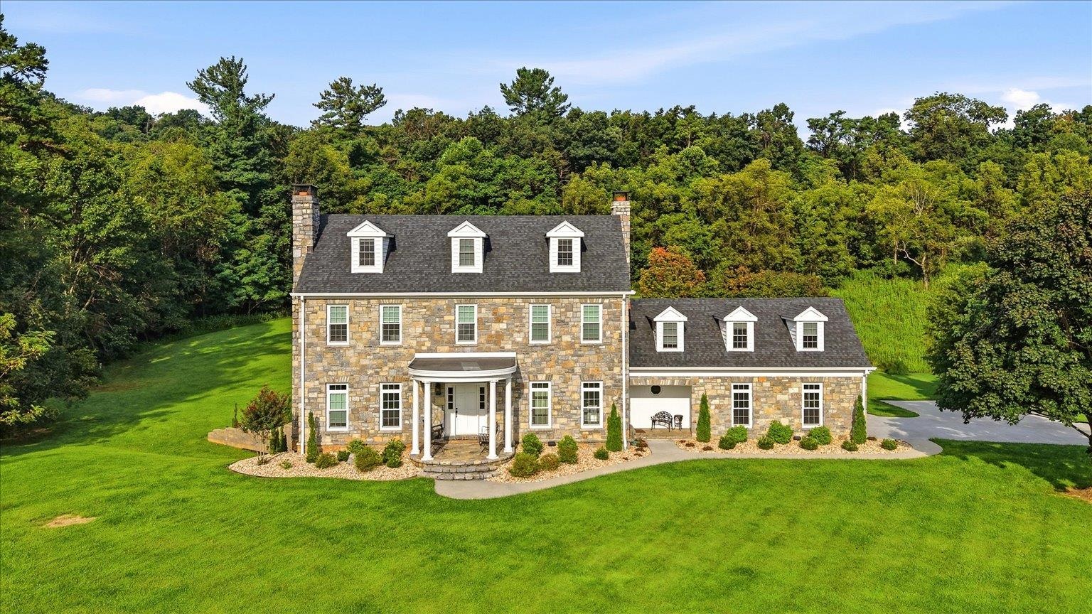3817 TREASURE HILL LN, TIMBERVILLE, Virginia 22853, 4 Bedrooms Bedrooms, ,4 BathroomsBathrooms,Residential,14,3817 TREASURE HILL LN,681640 MLS # 681640