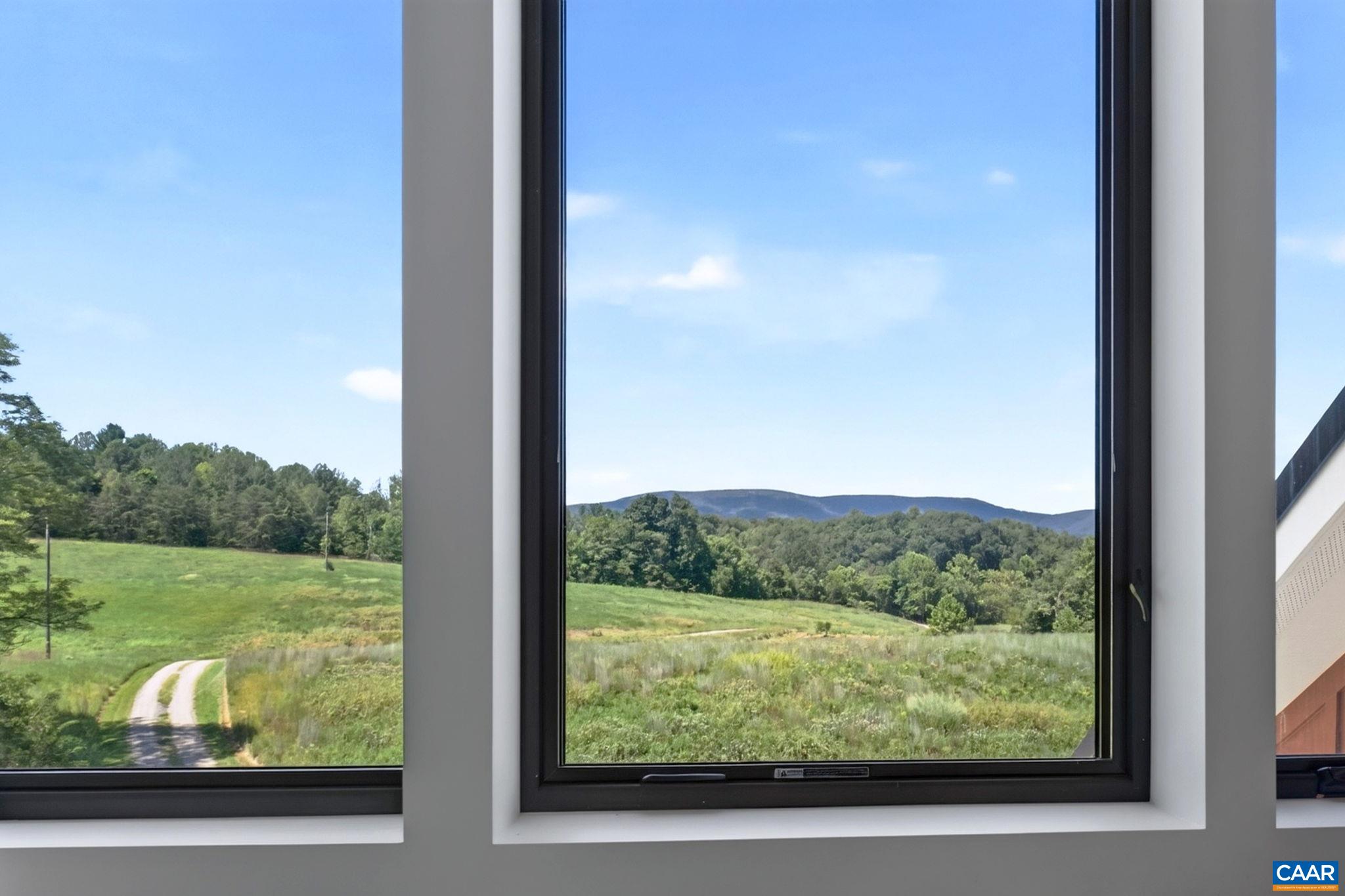 275 MILLER SCHOOL RD, CHARLOTTESVILLE, Virginia 22903, 5 Bedrooms Bedrooms, ,4 BathroomsBathrooms,Residential,14,275 MILLER SCHOOL RD,681363 MLS # 681363