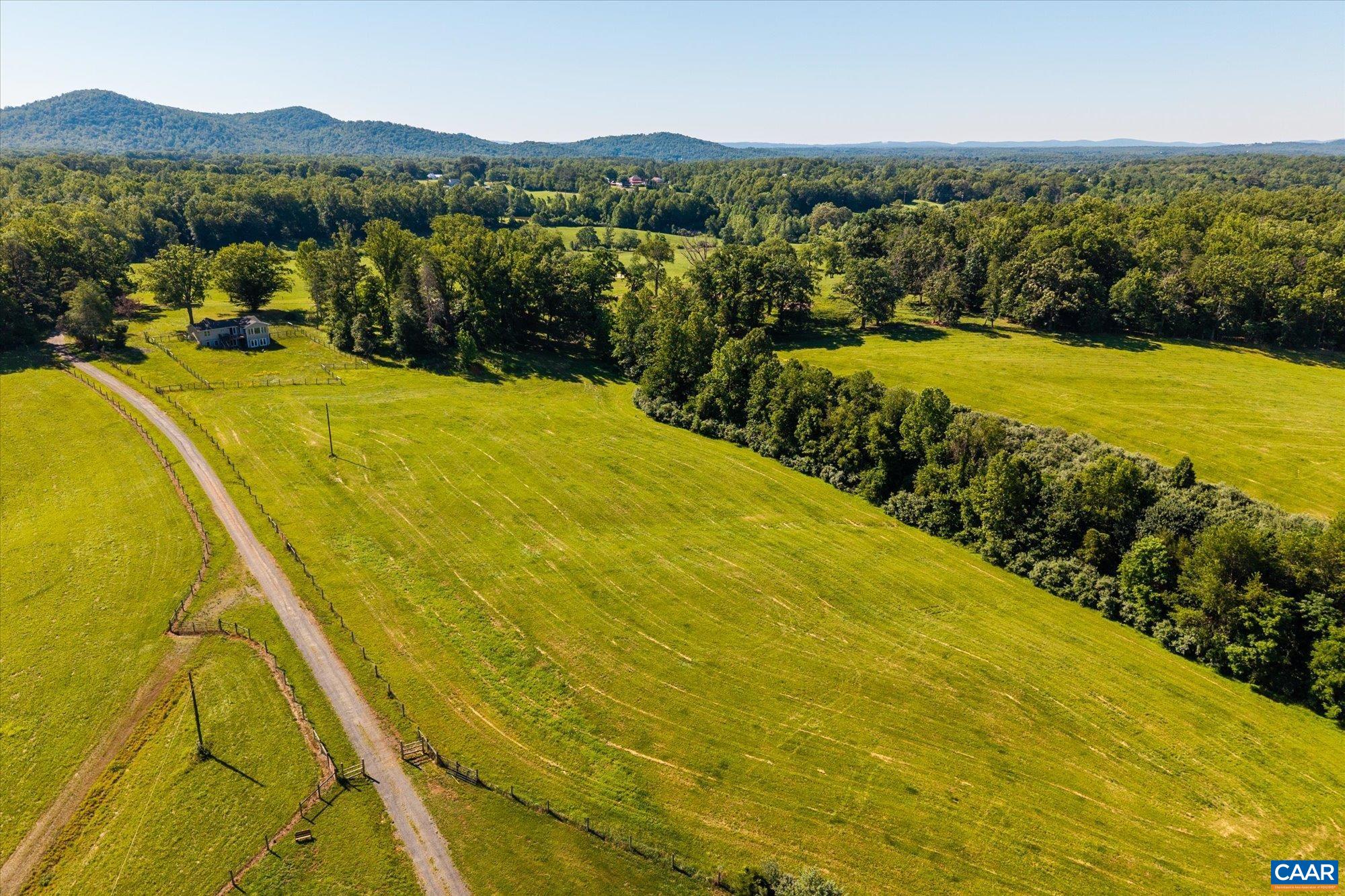 551 OLD HOMEPLACE LN, REVA, Virginia 22735, 3 Bedrooms Bedrooms, ,3 BathroomsBathrooms,Residential,14,551 OLD HOMEPLACE LN,679310 MLS # 679310 551 OLD HOMEPLACE LN, REVA, Virginia 22735, 3 Bedrooms Bedrooms, ,3 BathroomsBathrooms,Residential,14,551 OLD HOMEPLACE LN,679310 MLS # 679310