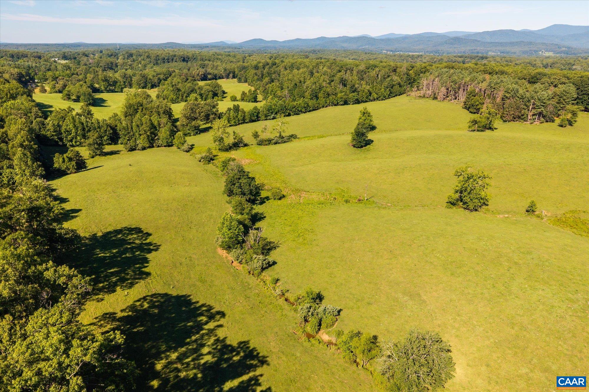551 OLD HOMEPLACE LN, REVA, Virginia 22735, 3 Bedrooms Bedrooms, ,3 BathroomsBathrooms,Residential,14,551 OLD HOMEPLACE LN,679310 MLS # 679310 551 OLD HOMEPLACE LN, REVA, Virginia 22735, 3 Bedrooms Bedrooms, ,3 BathroomsBathrooms,Residential,14,551 OLD HOMEPLACE LN,679310 MLS # 679310