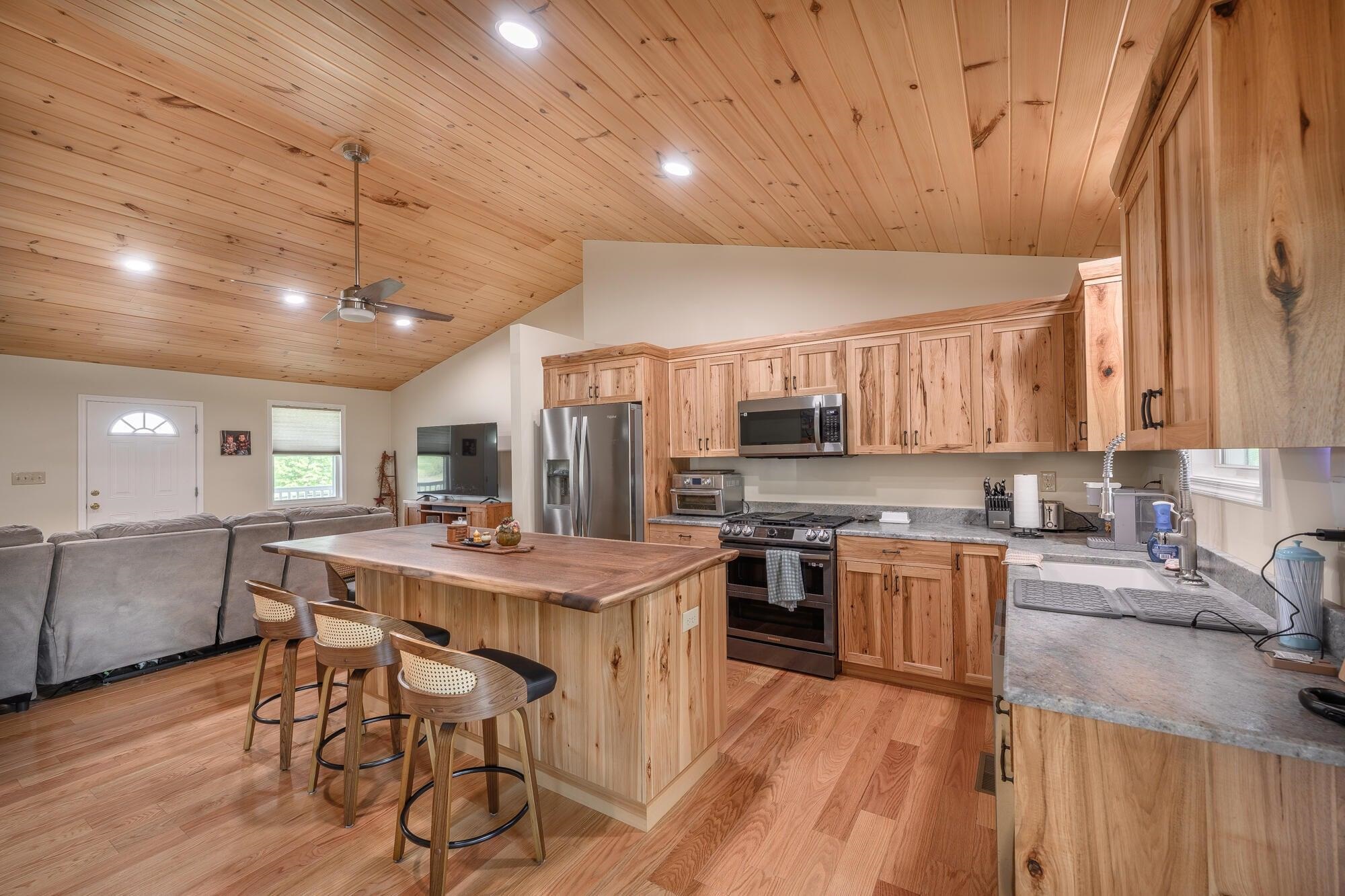 65 &amp; 190 WHISTLE HOLLOW LN, FAIRFIELD, Virginia 24435, 4 Bedrooms Bedrooms, ,3 BathroomsBathrooms,Residential,14,65 &amp; 190 WHISTLE HOLLOW LN,678959 MLS # 678959