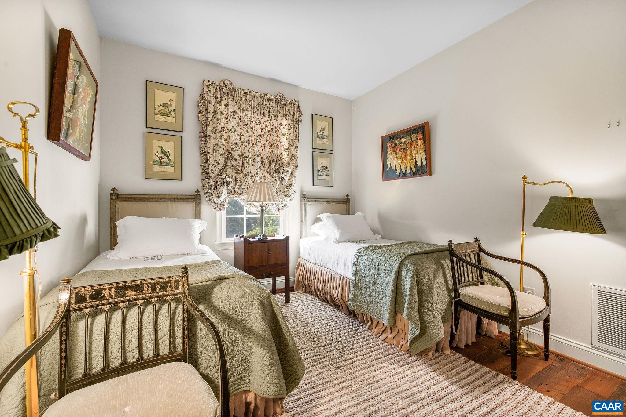 Address not available!, 6 Bedrooms Bedrooms, ,4 BathroomsBathrooms,Residential,14,259 YELLOW MOUNTAIN RD,681810 MLS # 681810