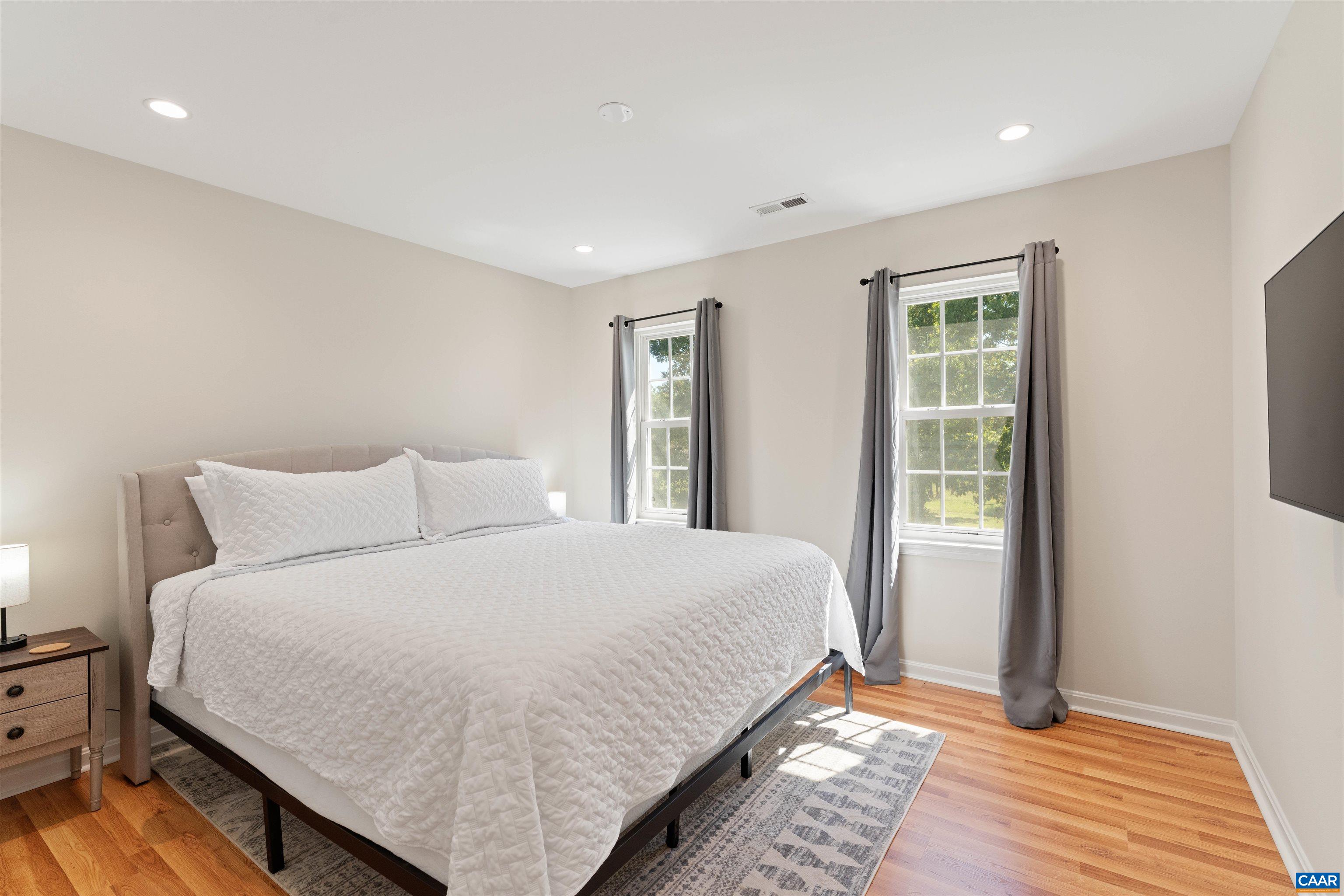 6518 JEFFERSON MILL RD, SCOTTSVILLE, Virginia 24590, 4 Bedrooms Bedrooms, ,4 BathroomsBathrooms,Residential,14,6518 JEFFERSON MILL RD,681928 MLS # 681928 6518 JEFFERSON MILL RD, SCOTTSVILLE, Virginia 24590, 4 Bedrooms Bedrooms, ,4 BathroomsBathrooms,Residential,14,6518 JEFFERSON MILL RD,681928 MLS # 681928