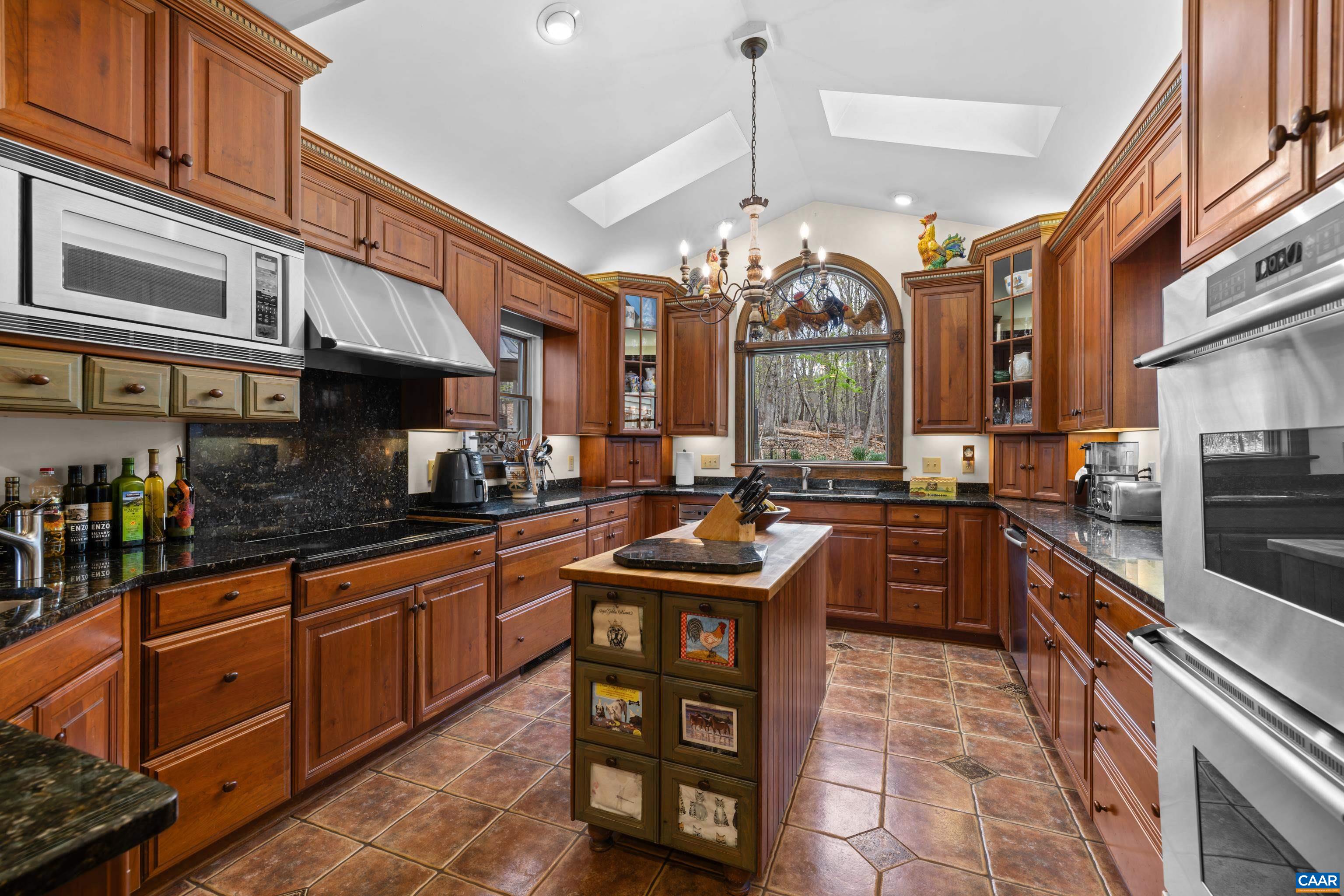 665 NEWPORT RD, SPOTTSWOOD, Virginia 24476, 4 Bedrooms Bedrooms, ,3 BathroomsBathrooms,Residential,14,665 NEWPORT RD,676038 MLS # 676038 665 NEWPORT RD, SPOTTSWOOD, Virginia 24476, 4 Bedrooms Bedrooms, ,3 BathroomsBathrooms,Residential,14,665 NEWPORT RD,676038 MLS # 676038