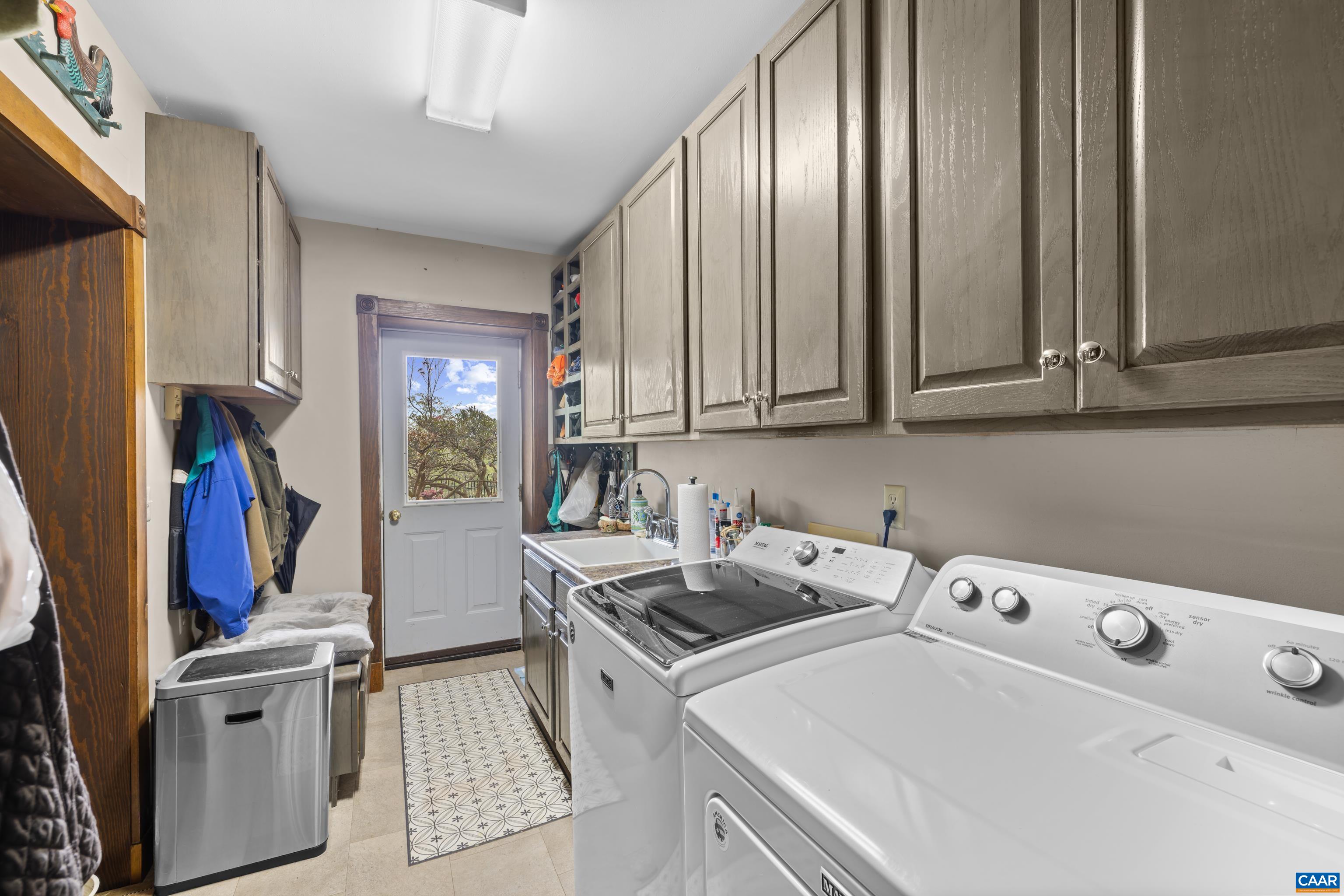 665 NEWPORT RD, SPOTTSWOOD, Virginia 24476, 4 Bedrooms Bedrooms, ,3 BathroomsBathrooms,Residential,14,665 NEWPORT RD,676038 MLS # 676038 665 NEWPORT RD, SPOTTSWOOD, Virginia 24476, 4 Bedrooms Bedrooms, ,3 BathroomsBathrooms,Residential,14,665 NEWPORT RD,676038 MLS # 676038