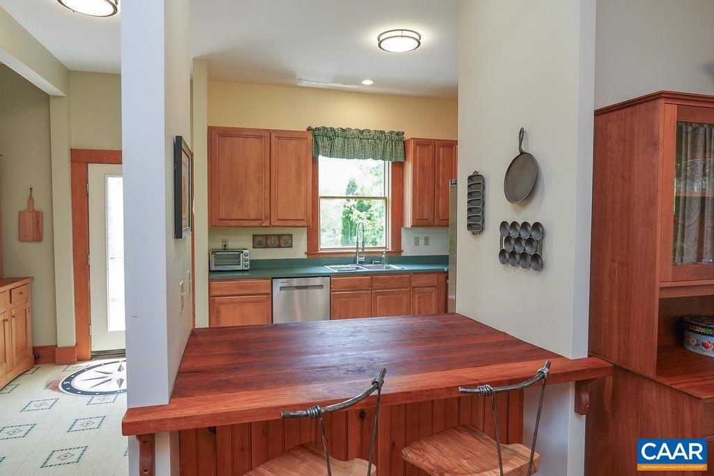 5362 BREAK HEART RD, CROZET, Virginia 22932, 4 Bedrooms Bedrooms, ,2 BathroomsBathrooms,Residential,14,5362 BREAK HEART RD,678211 MLS # 678211 5362 BREAK HEART RD, CROZET, Virginia 22932, 4 Bedrooms Bedrooms, ,2 BathroomsBathrooms,Residential,14,5362 BREAK HEART RD,678211 MLS # 678211