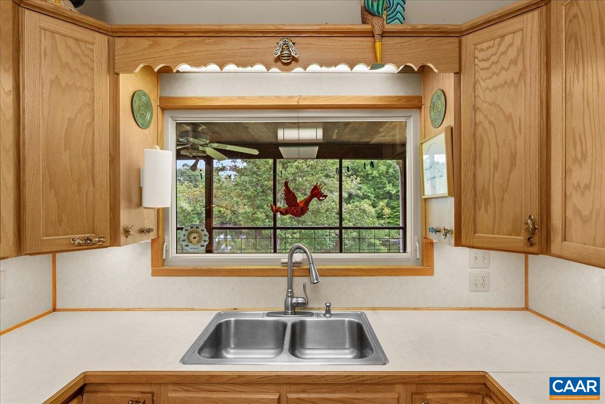 610 LOCKETT RD, RICE, Virginia 23966, 7 Bedrooms Bedrooms, ,5 BathroomsBathrooms,Residential,14,610 LOCKETT RD,681842 MLS # 681842 610 LOCKETT RD, RICE, Virginia 23966, 7 Bedrooms Bedrooms, ,5 BathroomsBathrooms,Residential,14,610 LOCKETT RD,681842 MLS # 681842