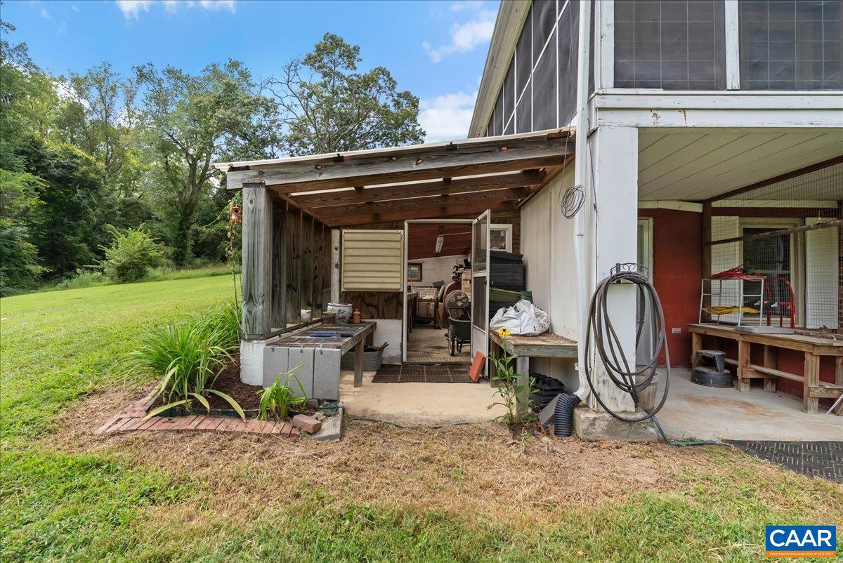 610 LOCKETT RD, RICE, Virginia 23966, 7 Bedrooms Bedrooms, ,5 BathroomsBathrooms,Residential,14,610 LOCKETT RD,681842 MLS # 681842 610 LOCKETT RD, RICE, Virginia 23966, 7 Bedrooms Bedrooms, ,5 BathroomsBathrooms,Residential,14,610 LOCKETT RD,681842 MLS # 681842