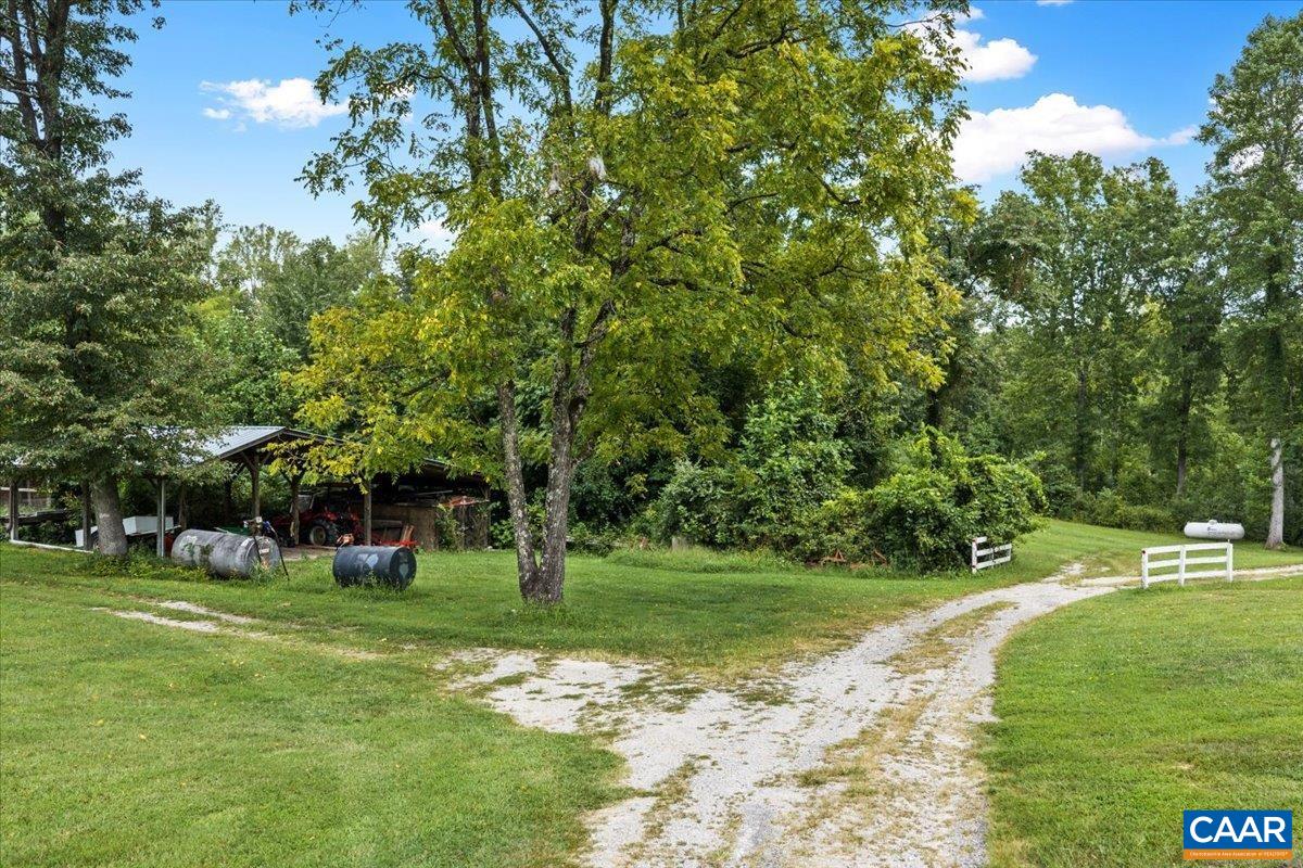 610 LOCKETT RD, RICE, Virginia 23966, 7 Bedrooms Bedrooms, ,5 BathroomsBathrooms,Residential,14,610 LOCKETT RD,681842 MLS # 681842 610 LOCKETT RD, RICE, Virginia 23966, 7 Bedrooms Bedrooms, ,5 BathroomsBathrooms,Residential,14,610 LOCKETT RD,681842 MLS # 681842