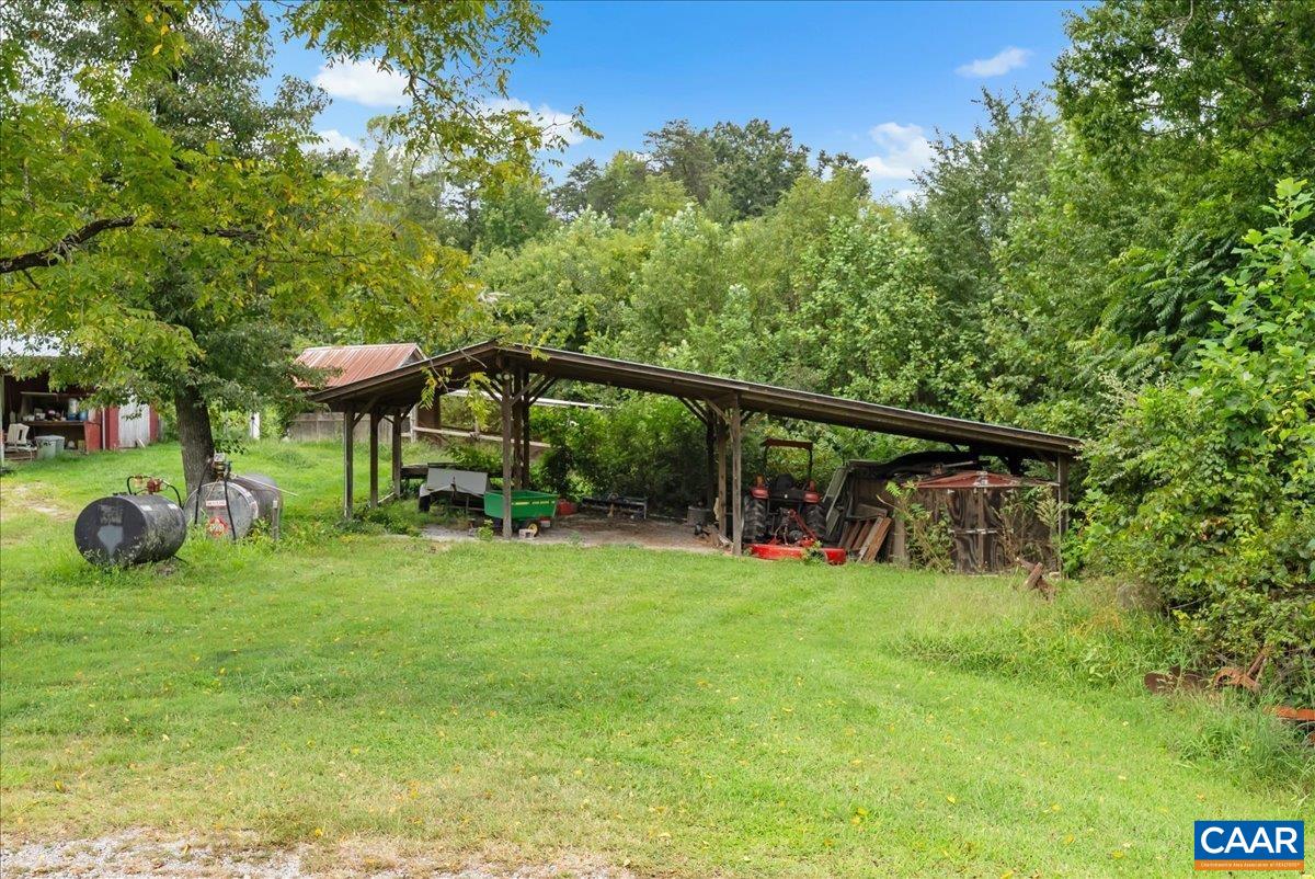 610 LOCKETT RD, RICE, Virginia 23966, 7 Bedrooms Bedrooms, ,5 BathroomsBathrooms,Residential,14,610 LOCKETT RD,681842 MLS # 681842 610 LOCKETT RD, RICE, Virginia 23966, 7 Bedrooms Bedrooms, ,5 BathroomsBathrooms,Residential,14,610 LOCKETT RD,681842 MLS # 681842