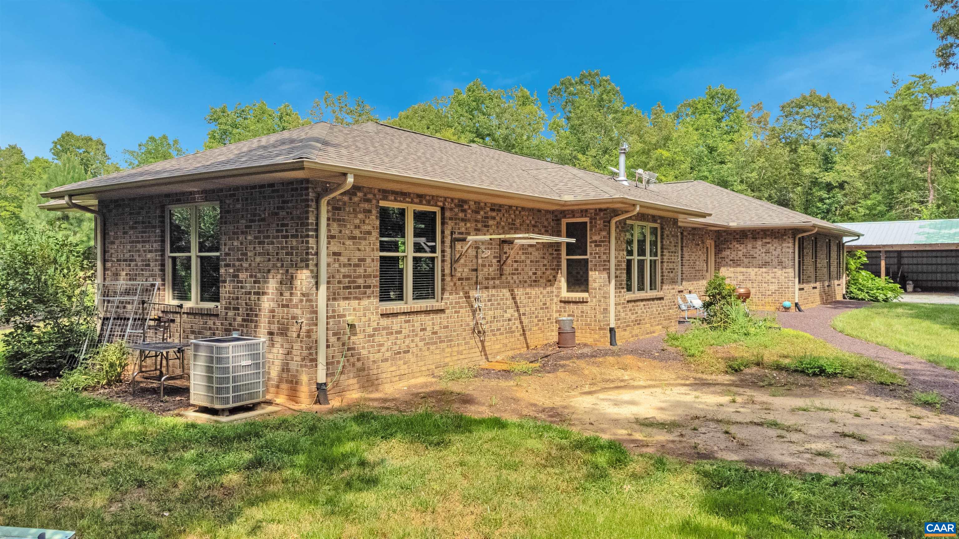 4337 RIDDLES BRIDGE RD, GOOCHLAND, Virginia 23063, 4 Bedrooms Bedrooms, ,2 BathroomsBathrooms,Residential,14,4337 RIDDLES BRIDGE RD,674706 MLS # 674706 4337 RIDDLES BRIDGE RD, GOOCHLAND, Virginia 23063, 4 Bedrooms Bedrooms, ,2 BathroomsBathrooms,Residential,14,4337 RIDDLES BRIDGE RD,674706 MLS # 674706