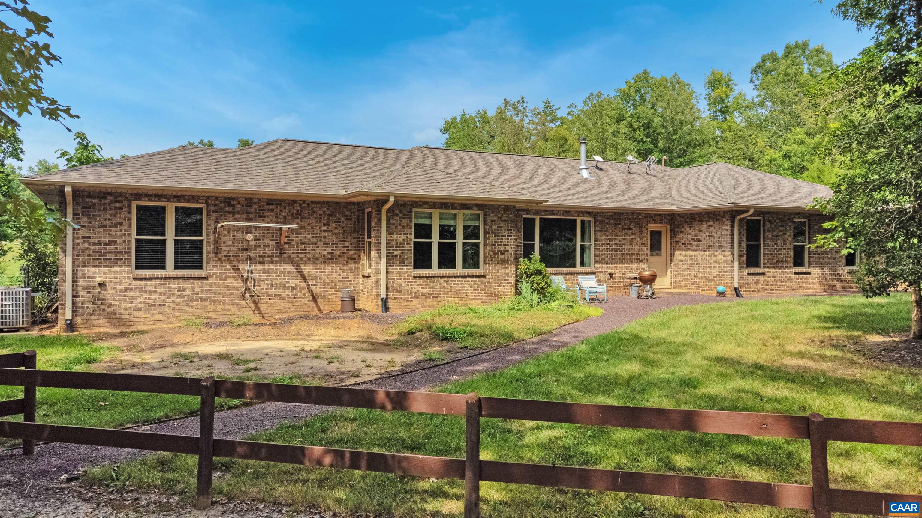 4337 RIDDLES BRIDGE RD, GOOCHLAND, Virginia 23063, 4 Bedrooms Bedrooms, ,2 BathroomsBathrooms,Residential,14,4337 RIDDLES BRIDGE RD,674706 MLS # 674706 4337 RIDDLES BRIDGE RD, GOOCHLAND, Virginia 23063, 4 Bedrooms Bedrooms, ,2 BathroomsBathrooms,Residential,14,4337 RIDDLES BRIDGE RD,674706 MLS # 674706