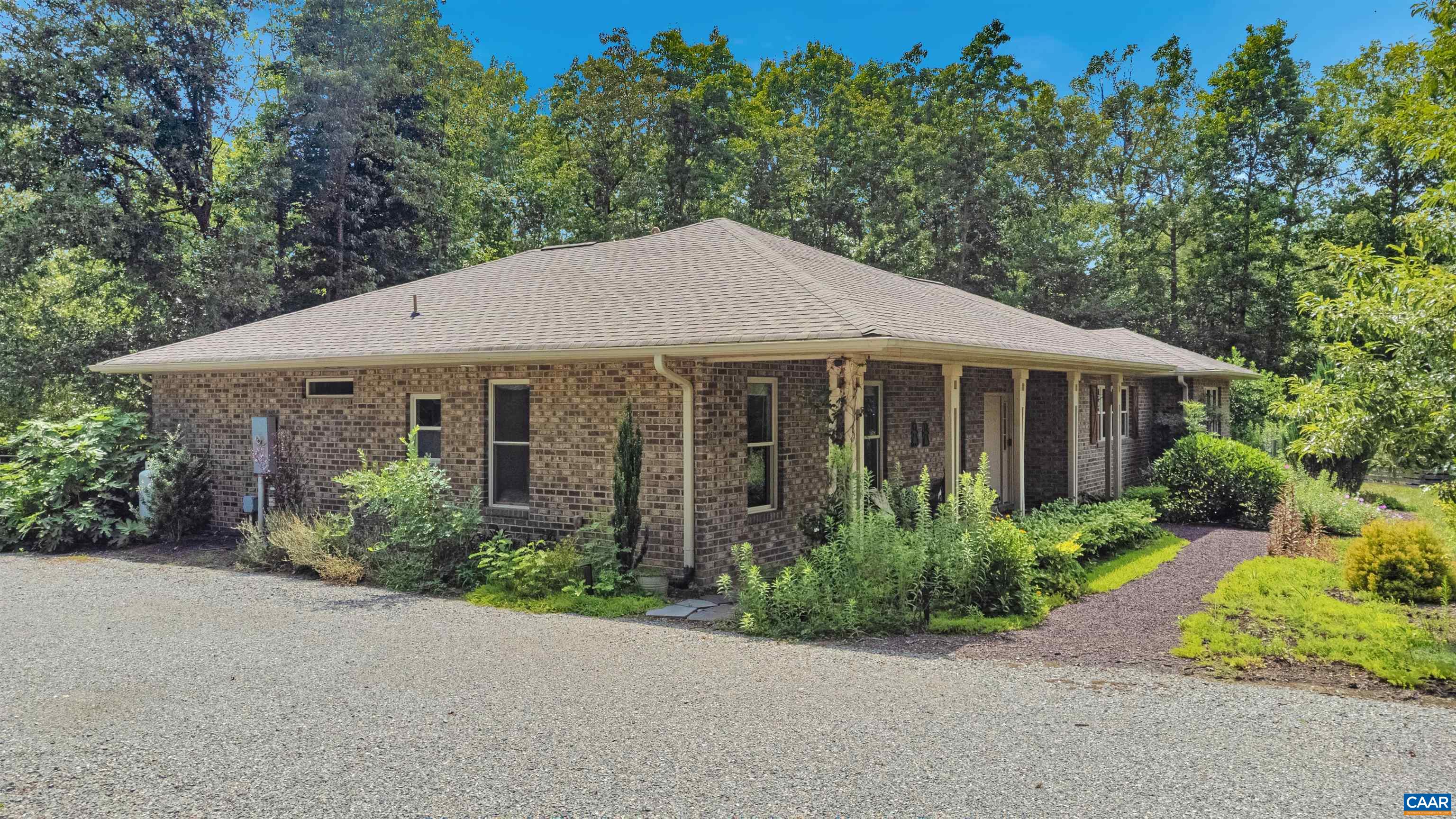 4337 RIDDLES BRIDGE RD, GOOCHLAND, Virginia 23063, 4 Bedrooms Bedrooms, ,2 BathroomsBathrooms,Residential,14,4337 RIDDLES BRIDGE RD,674706 MLS # 674706 4337 RIDDLES BRIDGE RD, GOOCHLAND, Virginia 23063, 4 Bedrooms Bedrooms, ,2 BathroomsBathrooms,Residential,14,4337 RIDDLES BRIDGE RD,674706 MLS # 674706