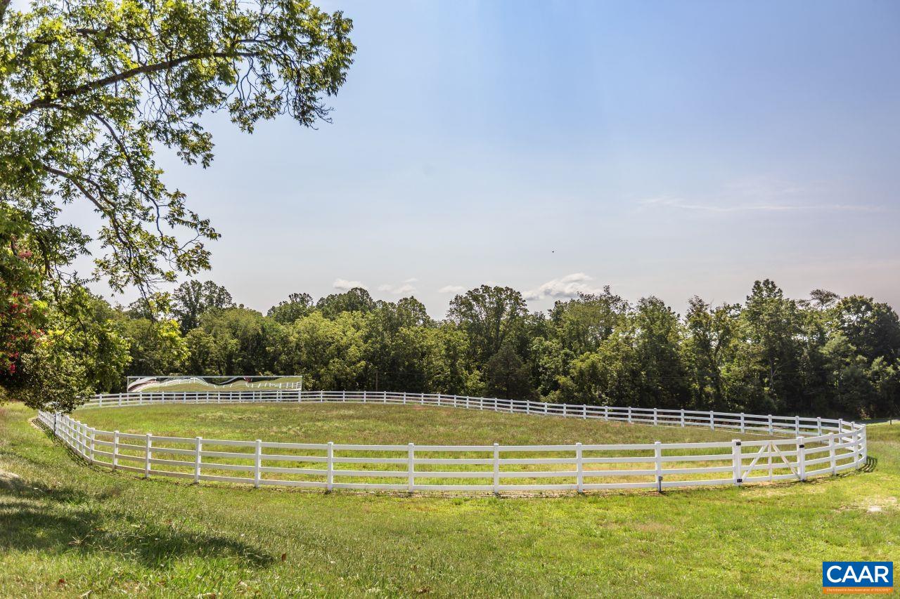 1024 SUNSET DR, AMHERST, Virginia 24521, 4 Bedrooms Bedrooms, ,4 BathroomsBathrooms,Residential,14,1024 SUNSET DR,681791 MLS # 681791 1024 SUNSET DR, AMHERST, Virginia 24521, 4 Bedrooms Bedrooms, ,4 BathroomsBathrooms,Residential,14,1024 SUNSET DR,681791 MLS # 681791