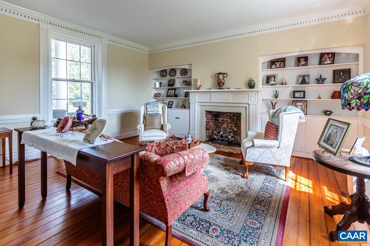 1024 SUNSET DR, AMHERST, Virginia 24521, 4 Bedrooms Bedrooms, ,4 BathroomsBathrooms,Residential,14,1024 SUNSET DR,681791 MLS # 681791 1024 SUNSET DR, AMHERST, Virginia 24521, 4 Bedrooms Bedrooms, ,4 BathroomsBathrooms,Residential,14,1024 SUNSET DR,681791 MLS # 681791