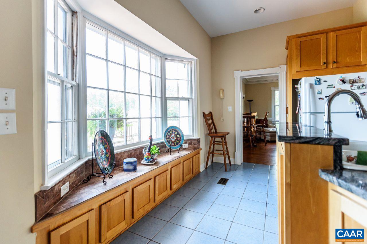 1024 SUNSET DR, AMHERST, Virginia 24521, 4 Bedrooms Bedrooms, ,4 BathroomsBathrooms,Residential,14,1024 SUNSET DR,681791 MLS # 681791 1024 SUNSET DR, AMHERST, Virginia 24521, 4 Bedrooms Bedrooms, ,4 BathroomsBathrooms,Residential,14,1024 SUNSET DR,681791 MLS # 681791
