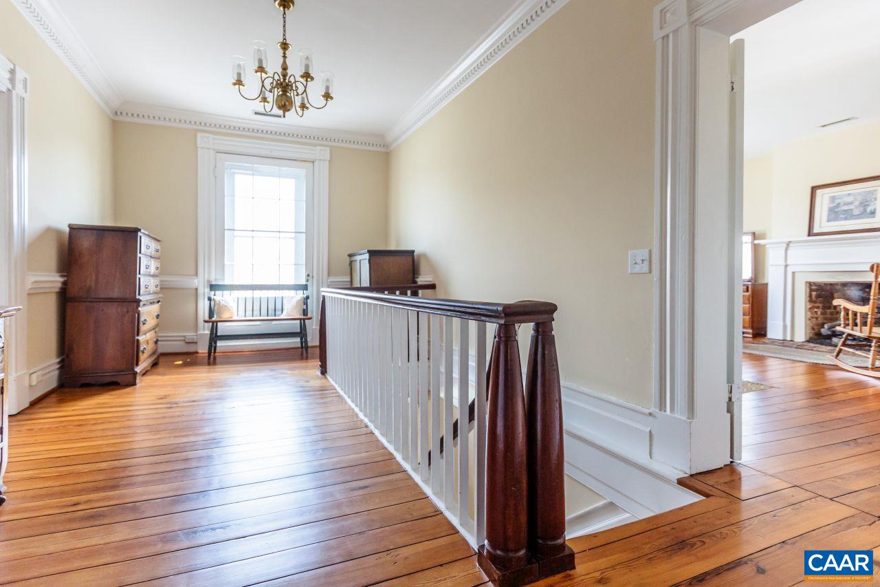 1024 SUNSET DR, AMHERST, Virginia 24521, 4 Bedrooms Bedrooms, ,4 BathroomsBathrooms,Residential,14,1024 SUNSET DR,681791 MLS # 681791 1024 SUNSET DR, AMHERST, Virginia 24521, 4 Bedrooms Bedrooms, ,4 BathroomsBathrooms,Residential,14,1024 SUNSET DR,681791 MLS # 681791