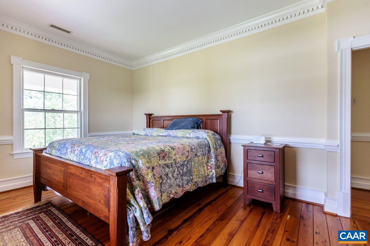 1024 SUNSET DR, AMHERST, Virginia 24521, 4 Bedrooms Bedrooms, ,4 BathroomsBathrooms,Residential,14,1024 SUNSET DR,681791 MLS # 681791 1024 SUNSET DR, AMHERST, Virginia 24521, 4 Bedrooms Bedrooms, ,4 BathroomsBathrooms,Residential,14,1024 SUNSET DR,681791 MLS # 681791