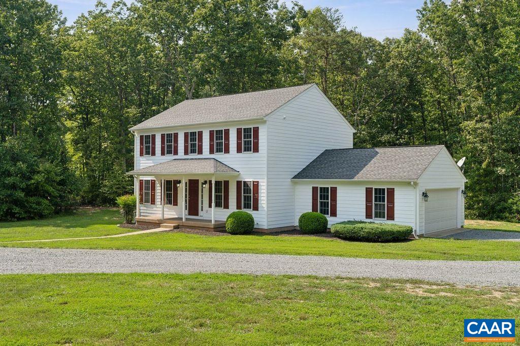 6414 JEFFERSON MILL RD, SCOTTSVILLE, Virginia 24590, 5 Bedrooms Bedrooms, ,3 BathroomsBathrooms,Residential,14,6414 JEFFERSON MILL RD,682081 MLS # 682081 6414 JEFFERSON MILL RD, SCOTTSVILLE, Virginia 24590, 5 Bedrooms Bedrooms, ,3 BathroomsBathrooms,Residential,14,6414 JEFFERSON MILL RD,682081 MLS # 682081