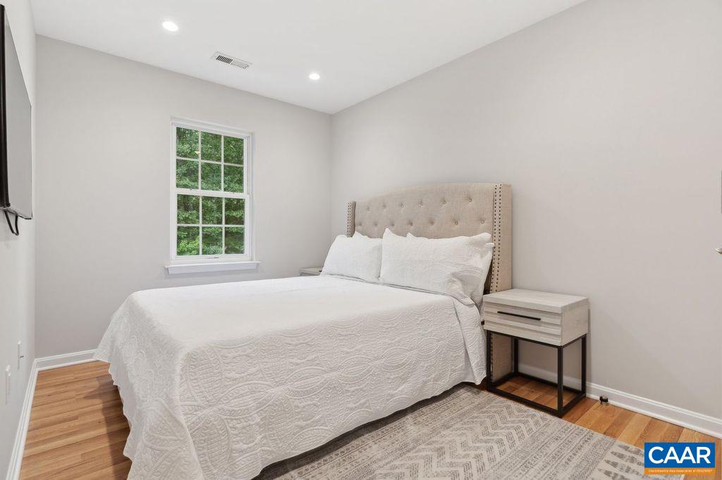 6414 JEFFERSON MILL RD, SCOTTSVILLE, Virginia 24590, 5 Bedrooms Bedrooms, ,3 BathroomsBathrooms,Residential,14,6414 JEFFERSON MILL RD,682081 MLS # 682081 6414 JEFFERSON MILL RD, SCOTTSVILLE, Virginia 24590, 5 Bedrooms Bedrooms, ,3 BathroomsBathrooms,Residential,14,6414 JEFFERSON MILL RD,682081 MLS # 682081