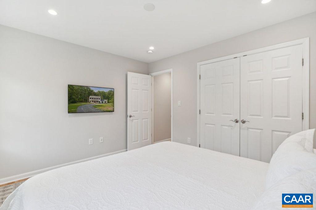 6414 JEFFERSON MILL RD, SCOTTSVILLE, Virginia 24590, 5 Bedrooms Bedrooms, ,3 BathroomsBathrooms,Residential,14,6414 JEFFERSON MILL RD,682081 MLS # 682081 6414 JEFFERSON MILL RD, SCOTTSVILLE, Virginia 24590, 5 Bedrooms Bedrooms, ,3 BathroomsBathrooms,Residential,14,6414 JEFFERSON MILL RD,682081 MLS # 682081