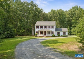 6414 JEFFERSON MILL RD, SCOTTSVILLE, Virginia 24590, 5 Bedrooms Bedrooms, ,3 BathroomsBathrooms,Residential,14,6414 JEFFERSON MILL RD,682081 MLS # 682081