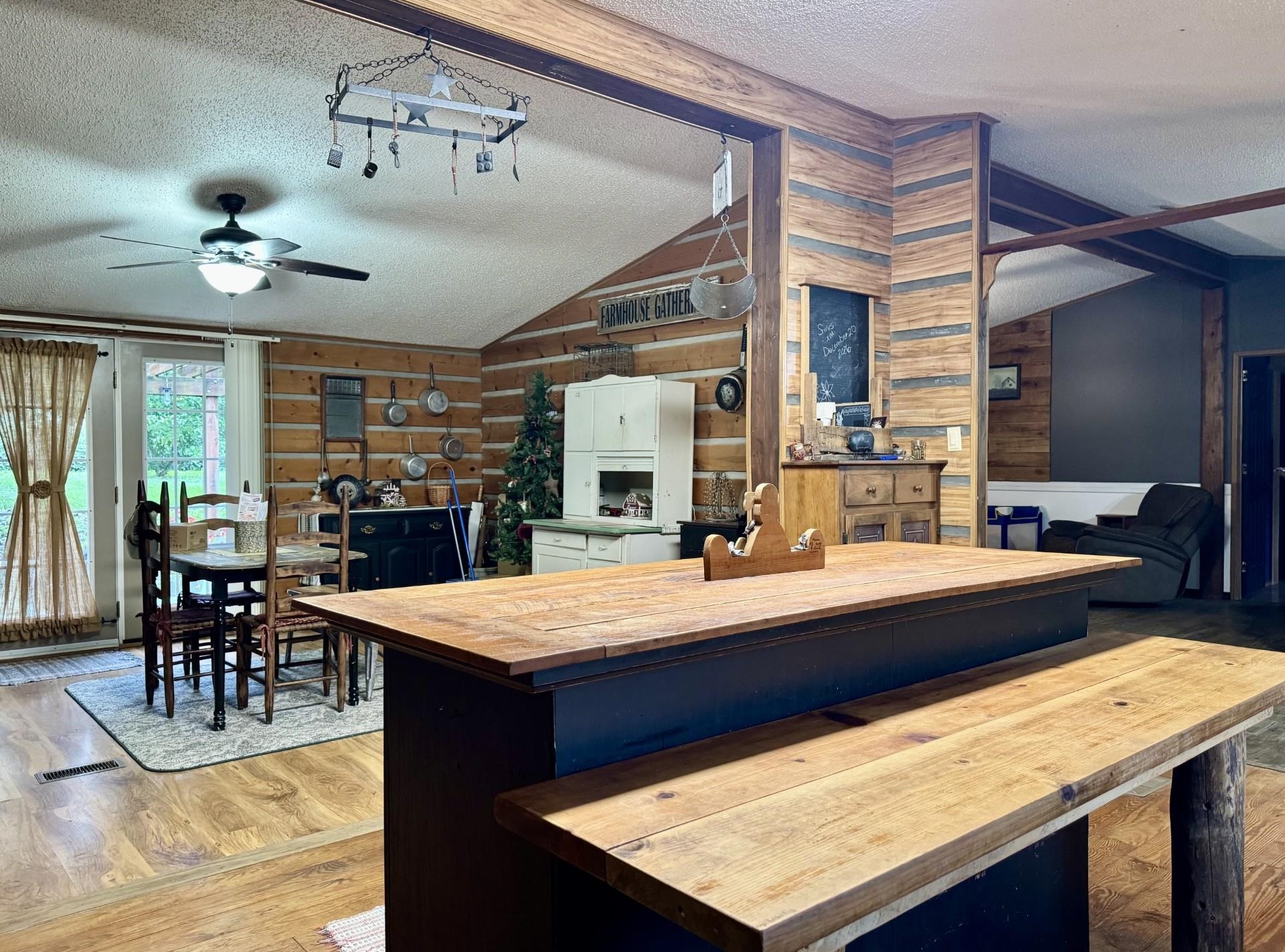 5904 SPRING HILL RD, BRIDGEWATER, Virginia 22812, 3 Bedrooms Bedrooms, ,2 BathroomsBathrooms,Residential,14,5904 SPRING HILL RD,682109 MLS # 682109