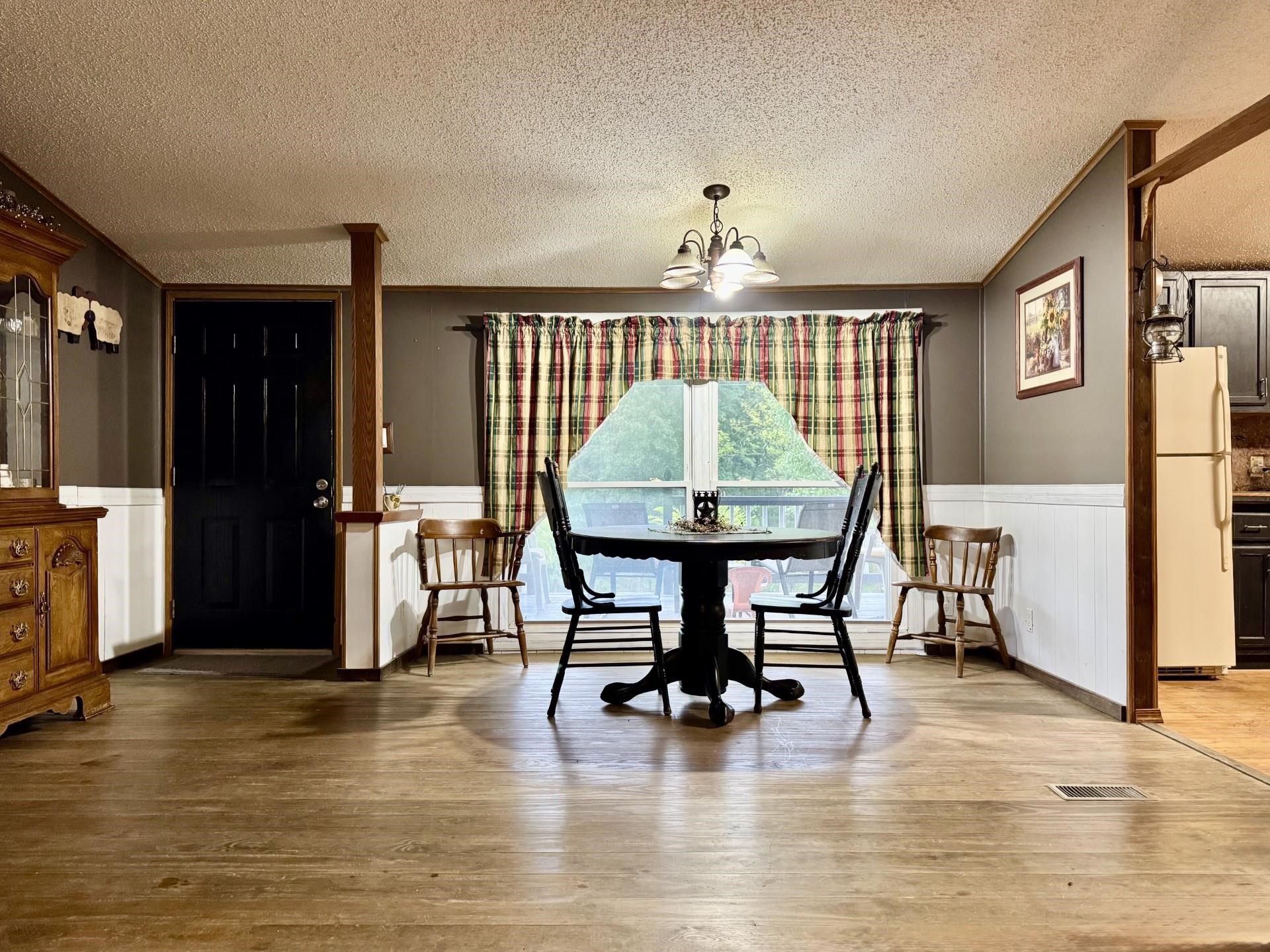 5904 SPRING HILL RD, BRIDGEWATER, Virginia 22812, 3 Bedrooms Bedrooms, ,2 BathroomsBathrooms,Residential,14,5904 SPRING HILL RD,682109 MLS # 682109