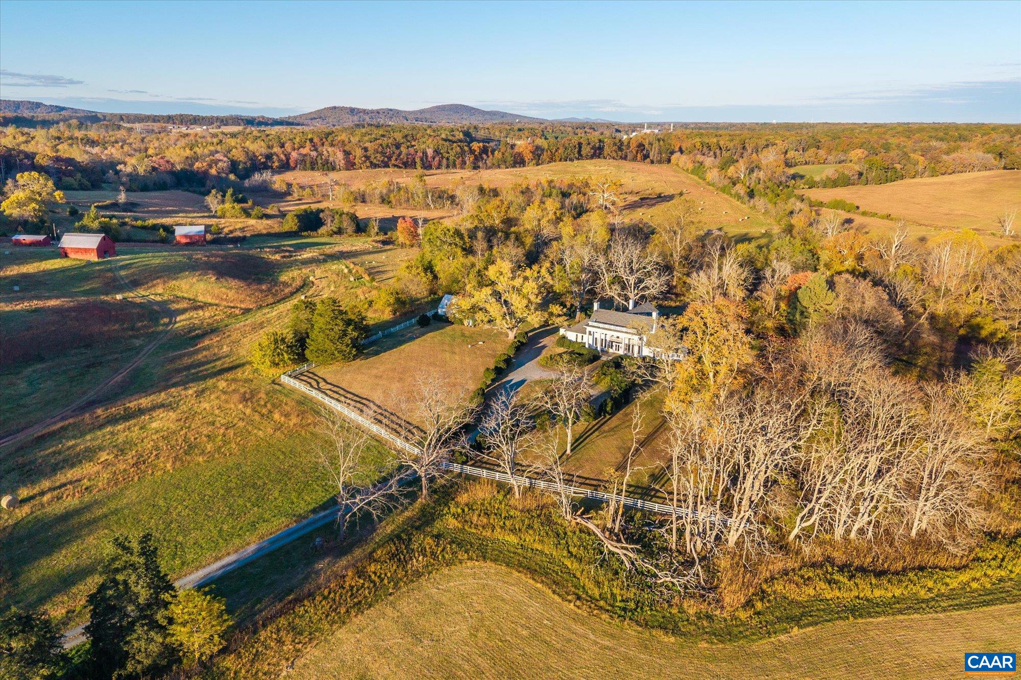7877 MEADOWS FARM RD, GORDONSVILLE, Virginia 22942, 5 Bedrooms Bedrooms, ,3 BathroomsBathrooms,Residential,14,7877 MEADOWS FARM RD,682320 MLS # 682320 7877 MEADOWS FARM RD, GORDONSVILLE, Virginia 22942, 5 Bedrooms Bedrooms, ,3 BathroomsBathrooms,Residential,14,7877 MEADOWS FARM RD,682320 MLS # 682320