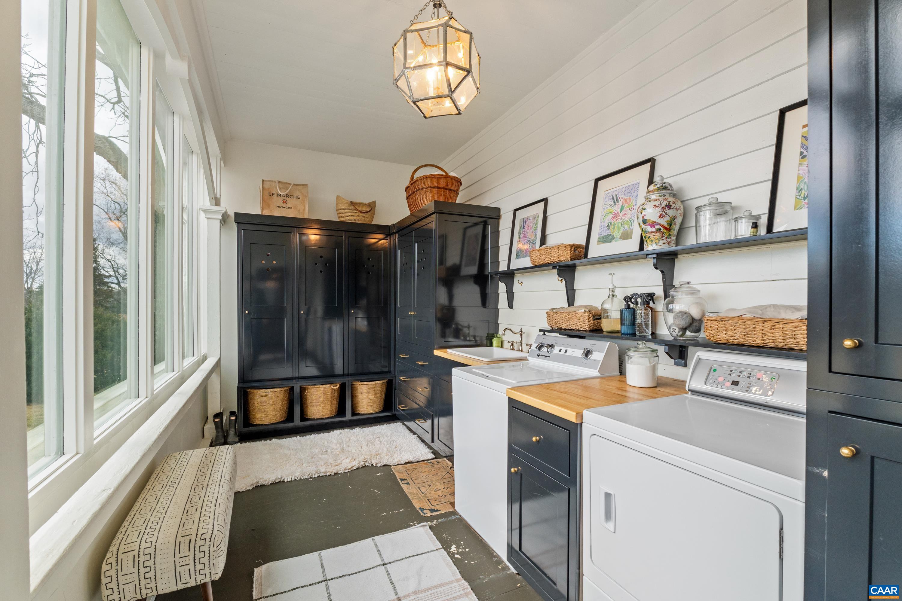 7877 MEADOWS FARM RD, GORDONSVILLE, Virginia 22942, 5 Bedrooms Bedrooms, ,3 BathroomsBathrooms,Residential,14,7877 MEADOWS FARM RD,682320 MLS # 682320 7877 MEADOWS FARM RD, GORDONSVILLE, Virginia 22942, 5 Bedrooms Bedrooms, ,3 BathroomsBathrooms,Residential,14,7877 MEADOWS FARM RD,682320 MLS # 682320