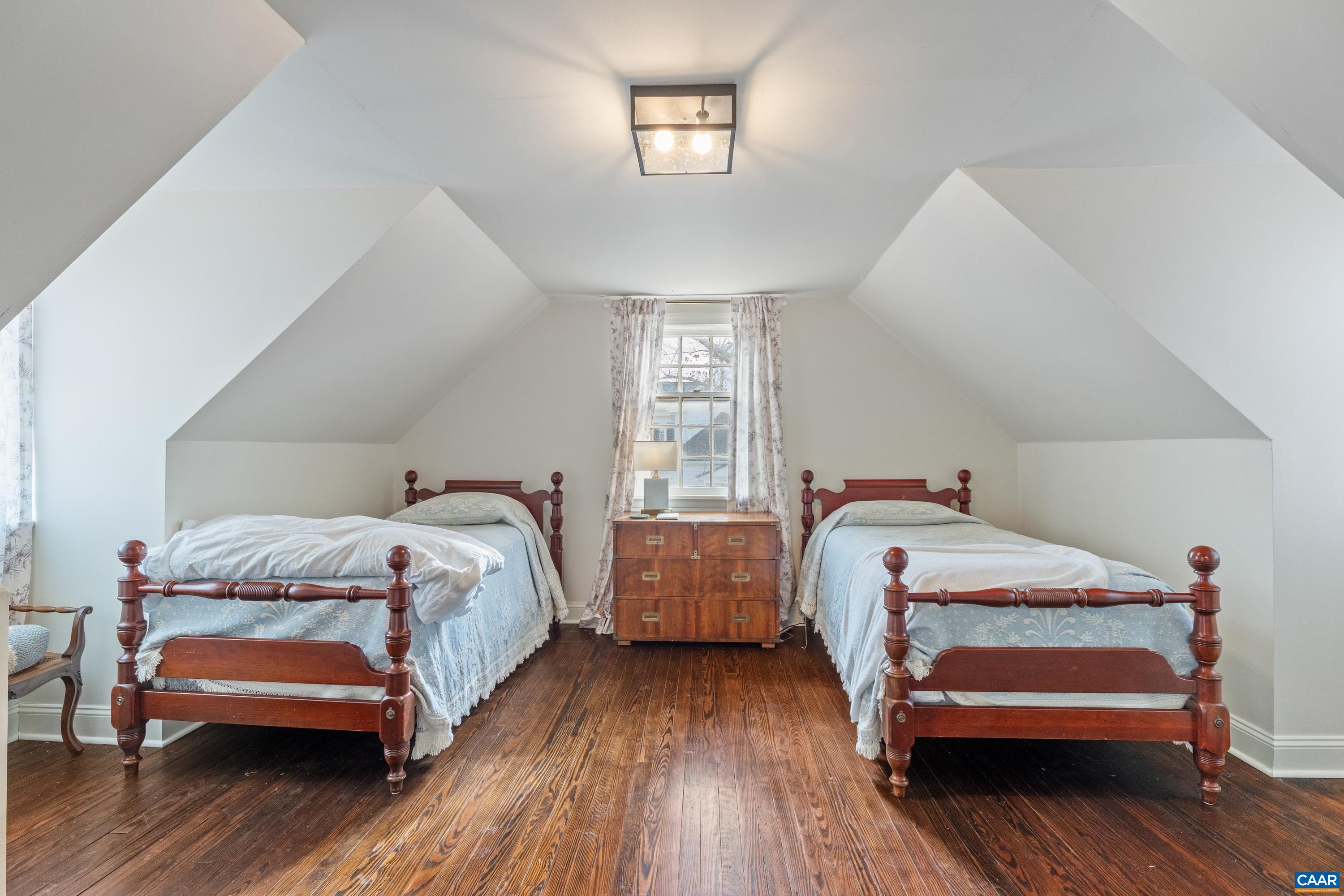 7877 MEADOWS FARM RD, GORDONSVILLE, Virginia 22942, 5 Bedrooms Bedrooms, ,3 BathroomsBathrooms,Residential,14,7877 MEADOWS FARM RD,682320 MLS # 682320 7877 MEADOWS FARM RD, GORDONSVILLE, Virginia 22942, 5 Bedrooms Bedrooms, ,3 BathroomsBathrooms,Residential,14,7877 MEADOWS FARM RD,682320 MLS # 682320
