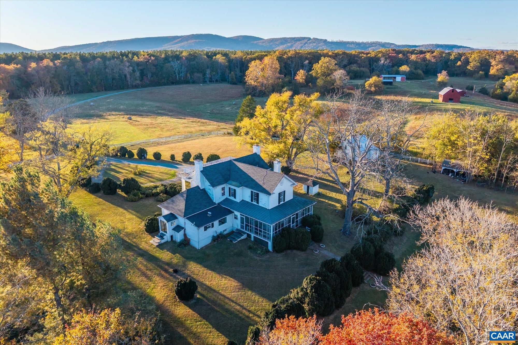 7877 MEADOWS FARM RD, GORDONSVILLE, Virginia 22942, 5 Bedrooms Bedrooms, ,3 BathroomsBathrooms,Residential,14,7877 MEADOWS FARM RD,682320 MLS # 682320 7877 MEADOWS FARM RD, GORDONSVILLE, Virginia 22942, 5 Bedrooms Bedrooms, ,3 BathroomsBathrooms,Residential,14,7877 MEADOWS FARM RD,682320 MLS # 682320