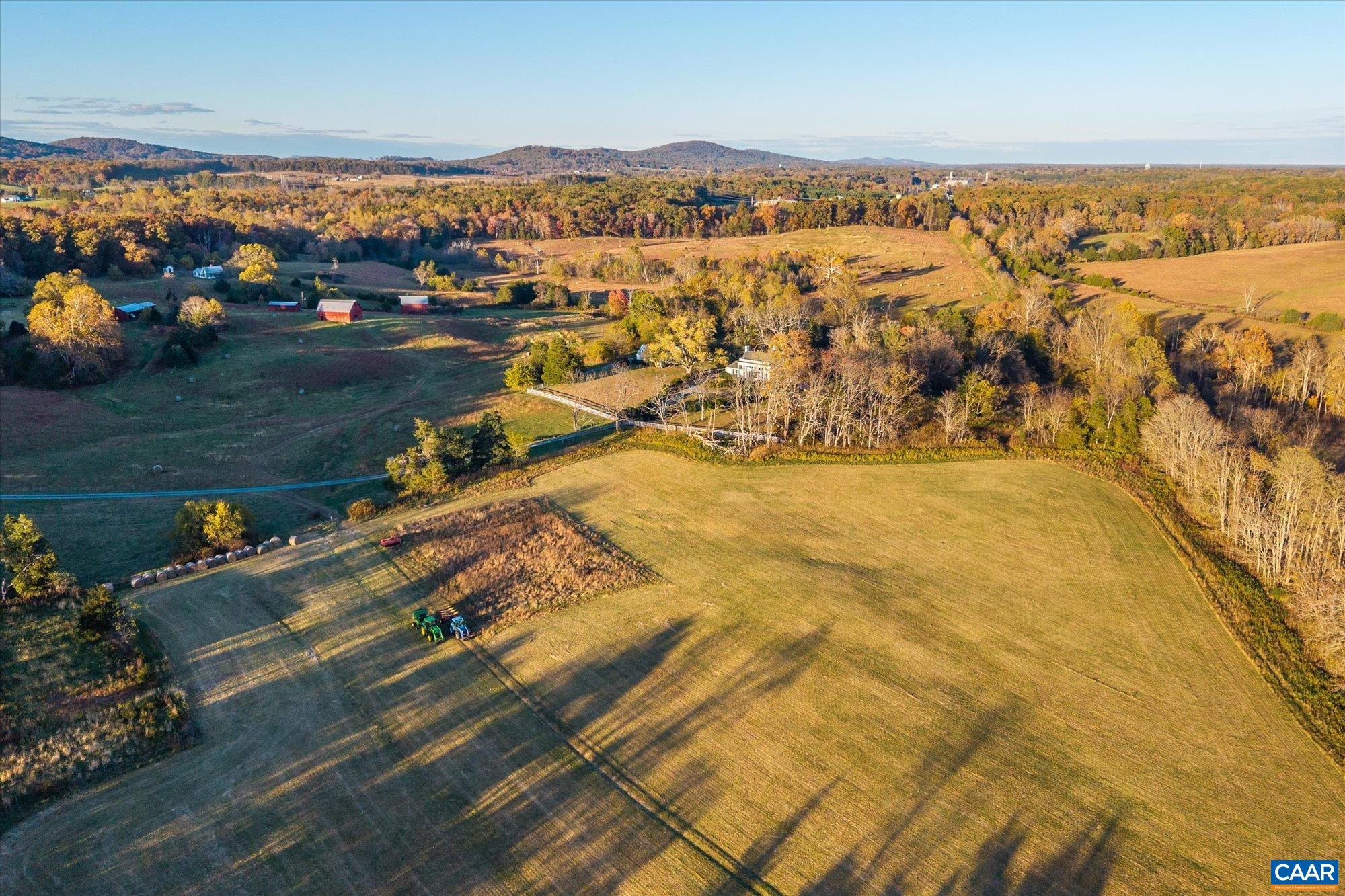 7877 MEADOWS FARM RD, GORDONSVILLE, Virginia 22942, 5 Bedrooms Bedrooms, ,3 BathroomsBathrooms,Residential,14,7877 MEADOWS FARM RD,682320 MLS # 682320 7877 MEADOWS FARM RD, GORDONSVILLE, Virginia 22942, 5 Bedrooms Bedrooms, ,3 BathroomsBathrooms,Residential,14,7877 MEADOWS FARM RD,682320 MLS # 682320