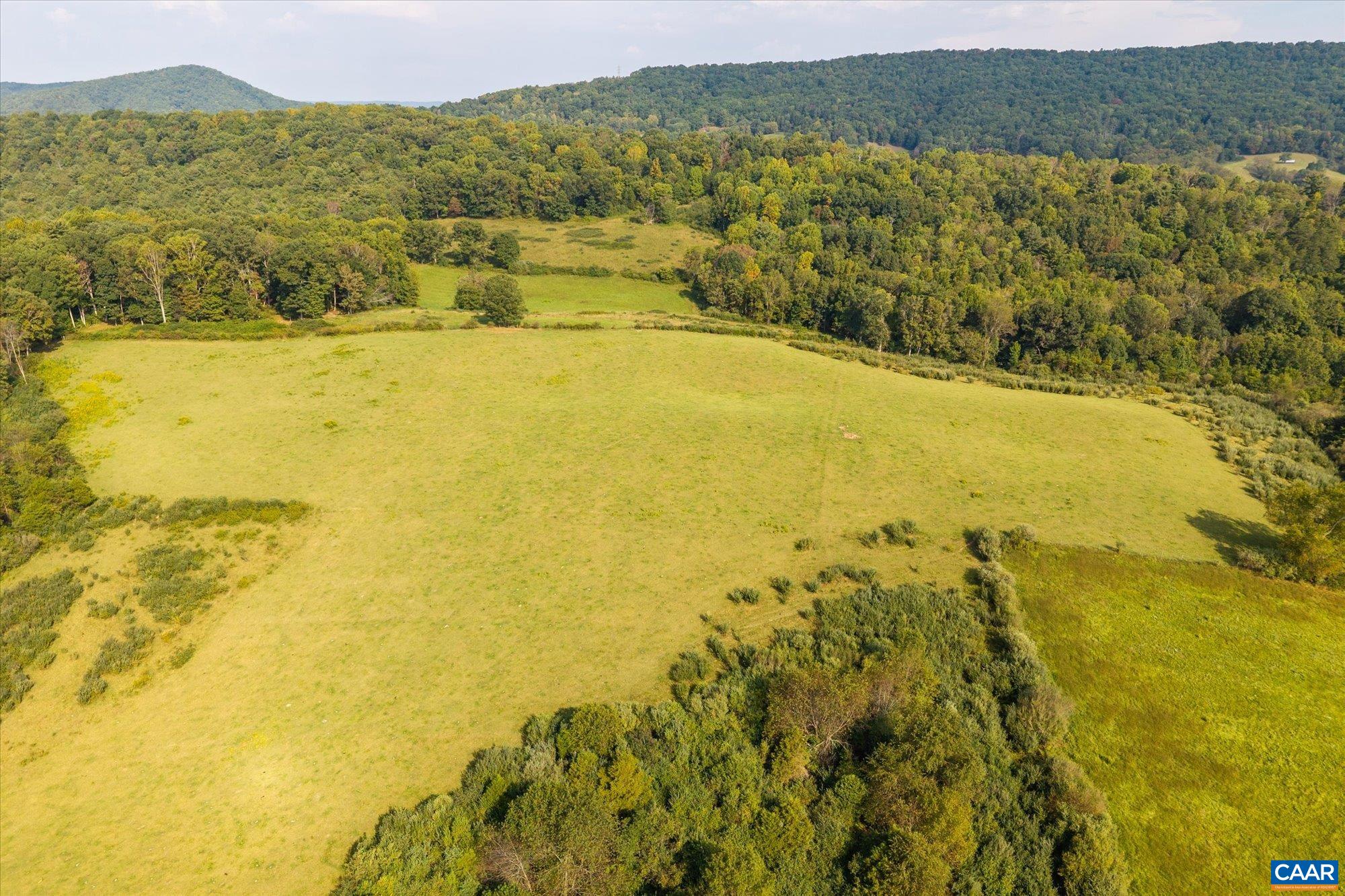 964 CRYSTAL SPRINGS DR, BLAND, Virginia 24315, 5 Bedrooms Bedrooms, ,2 BathroomsBathrooms,Residential,14,964 CRYSTAL SPRINGS DR,682373 MLS # 682373 964 CRYSTAL SPRINGS DR, BLAND, Virginia 24315, 5 Bedrooms Bedrooms, ,2 BathroomsBathrooms,Residential,14,964 CRYSTAL SPRINGS DR,682373 MLS # 682373