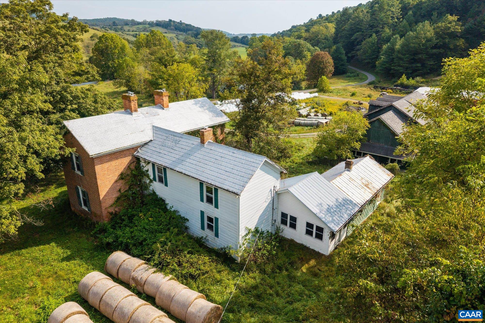 964 CRYSTAL SPRINGS DR, BLAND, Virginia 24315, 5 Bedrooms Bedrooms, ,2 BathroomsBathrooms,Residential,14,964 CRYSTAL SPRINGS DR,682373 MLS # 682373 964 CRYSTAL SPRINGS DR, BLAND, Virginia 24315, 5 Bedrooms Bedrooms, ,2 BathroomsBathrooms,Residential,14,964 CRYSTAL SPRINGS DR,682373 MLS # 682373