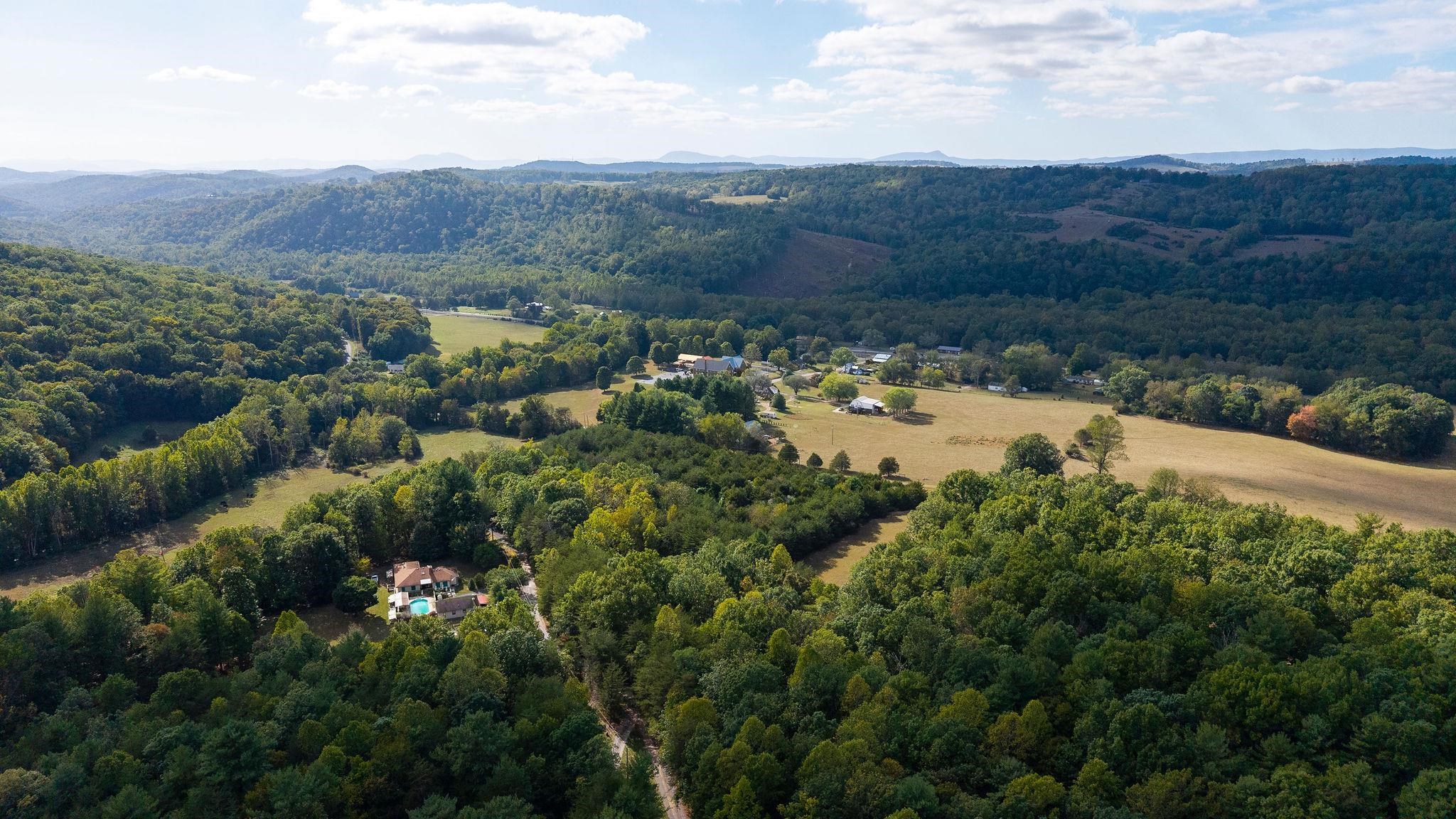 115 MELODY LN, VESUVIUS, Virginia 24483, 3 Bedrooms Bedrooms, ,3 BathroomsBathrooms,Residential,14,115 MELODY LN,682356 MLS # 682356 115 MELODY LN, VESUVIUS, Virginia 24483, 3 Bedrooms Bedrooms, ,3 BathroomsBathrooms,Residential,14,115 MELODY LN,682356 MLS # 682356