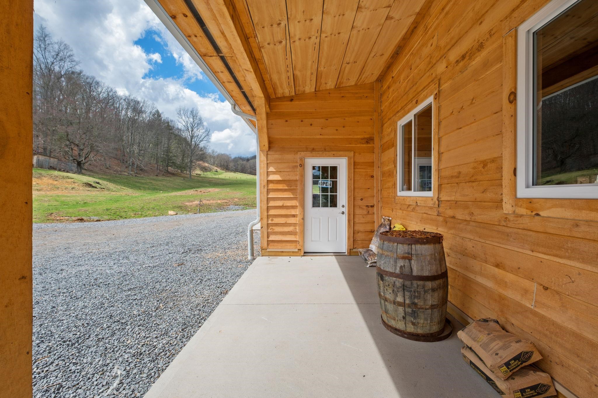 3356 JACKSON RIVER RD, MONTEREY, Virginia 24465, 3 Bedrooms Bedrooms, ,3 BathroomsBathrooms,Residential,14,3356 JACKSON RIVER RD,675365 MLS # 675365