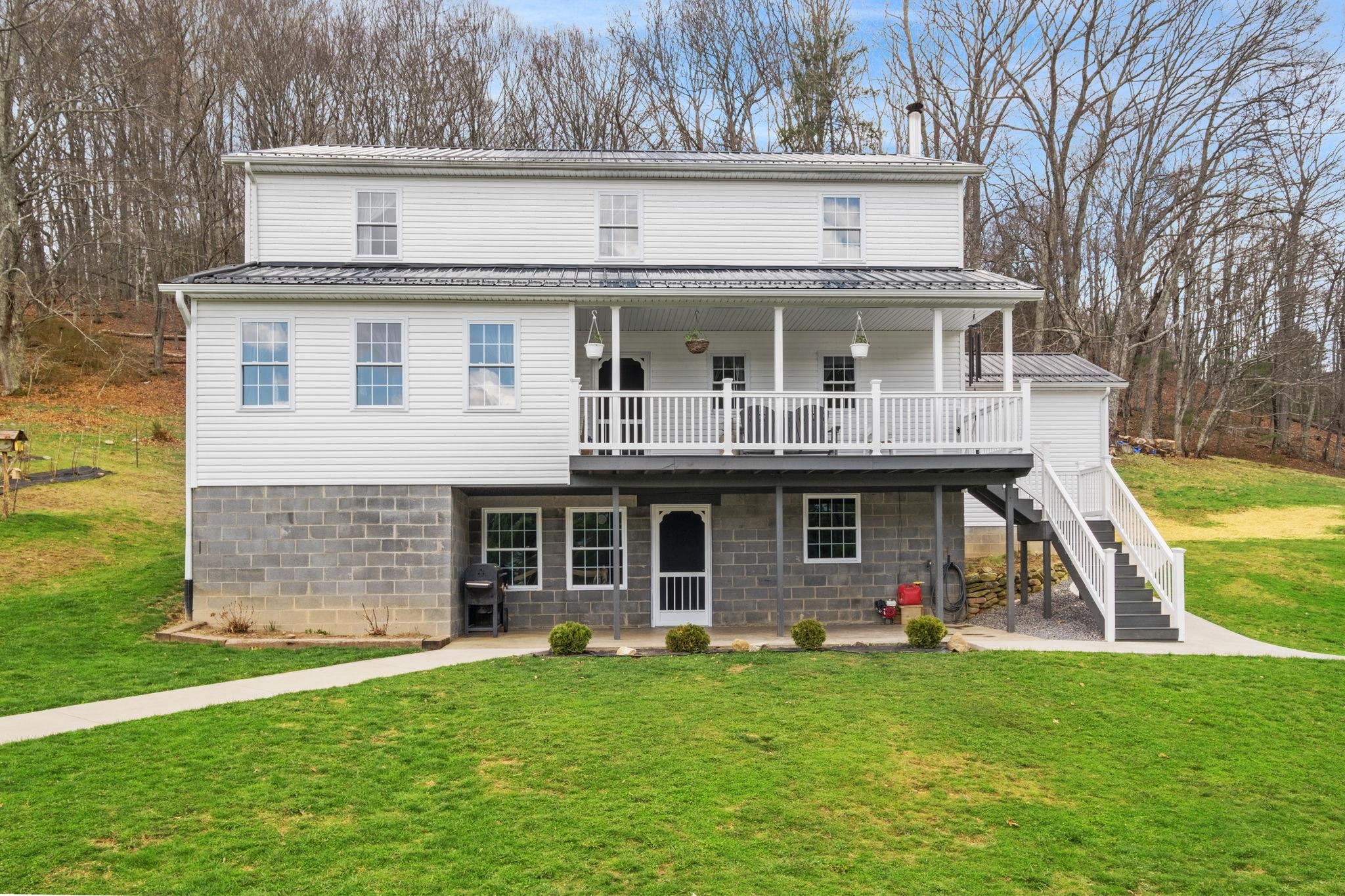3356 JACKSON RIVER RD, MONTEREY, Virginia 24465, 3 Bedrooms Bedrooms, ,3 BathroomsBathrooms,Residential,14,3356 JACKSON RIVER RD,675365 MLS # 675365