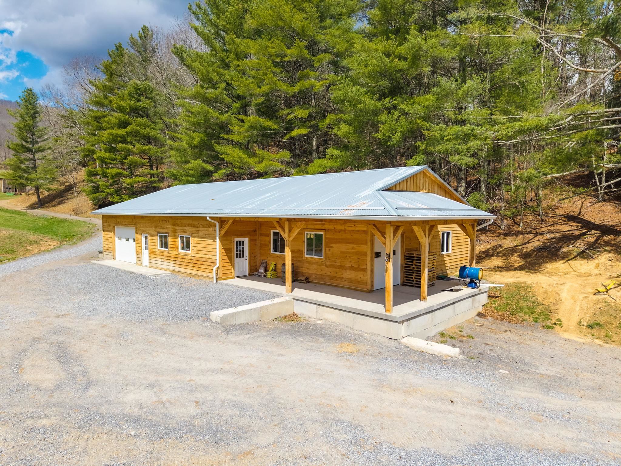 3356 JACKSON RIVER RD, MONTEREY, Virginia 24465, 3 Bedrooms Bedrooms, ,3 BathroomsBathrooms,Residential,14,3356 JACKSON RIVER RD,675365 MLS # 675365