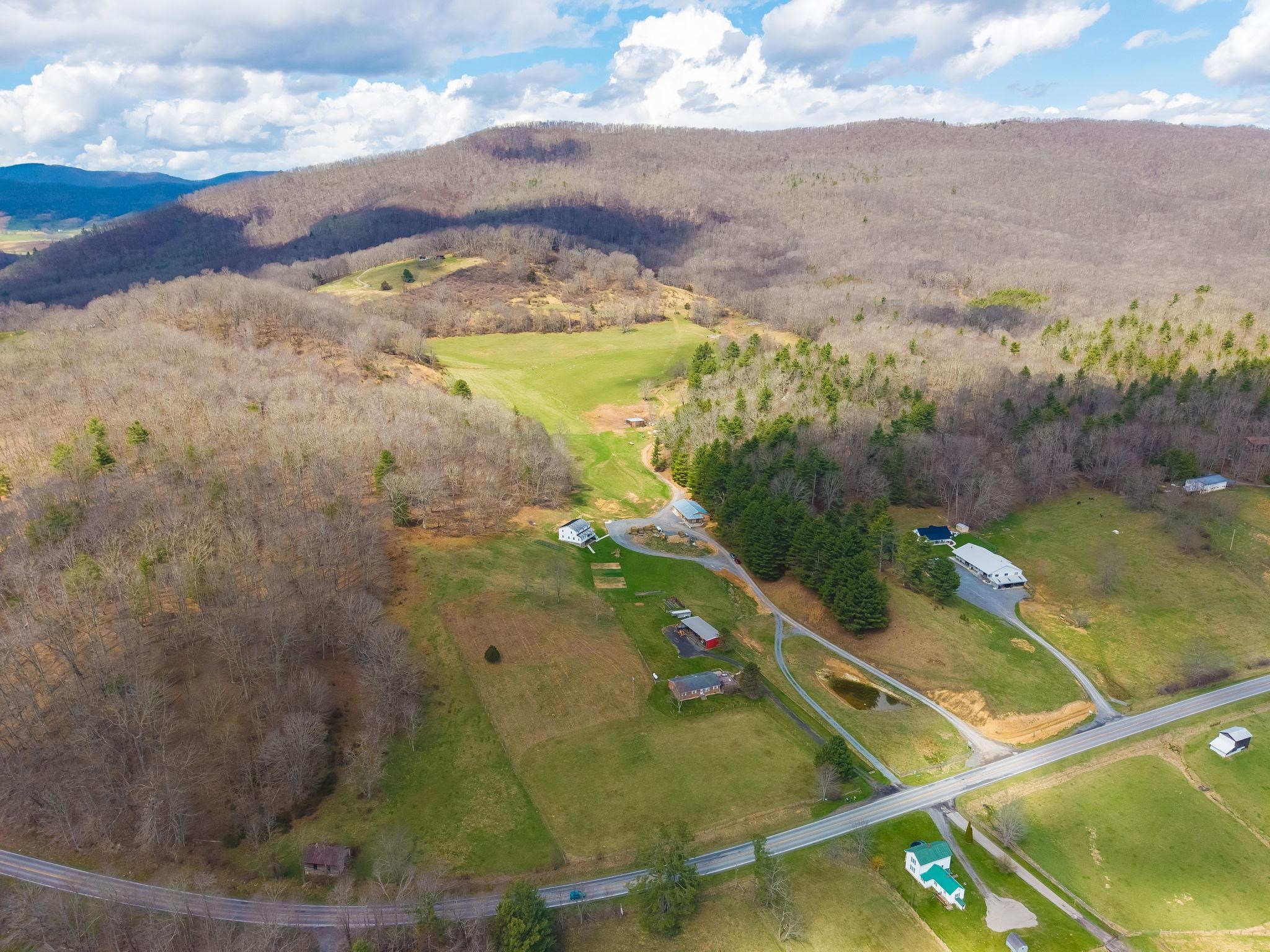 3356 JACKSON RIVER RD, MONTEREY, Virginia 24465, 3 Bedrooms Bedrooms, ,3 BathroomsBathrooms,Residential,14,3356 JACKSON RIVER RD,675365 MLS # 675365
