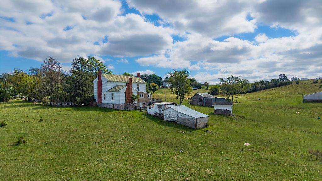3346 SPRING HILL RD, STAUNTON, Virginia 24401, ,Farm,14,3346 SPRING HILL RD,682456 MLS # 682456 3346 SPRING HILL RD, STAUNTON, Virginia 24401, ,Farm,14,3346 SPRING HILL RD,682456 MLS # 682456
