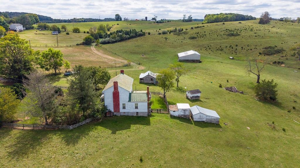 3346 SPRING HILL RD, STAUNTON, Virginia 24401, ,Farm,14,3346 SPRING HILL RD,682456 MLS # 682456 3346 SPRING HILL RD, STAUNTON, Virginia 24401, ,Farm,14,3346 SPRING HILL RD,682456 MLS # 682456