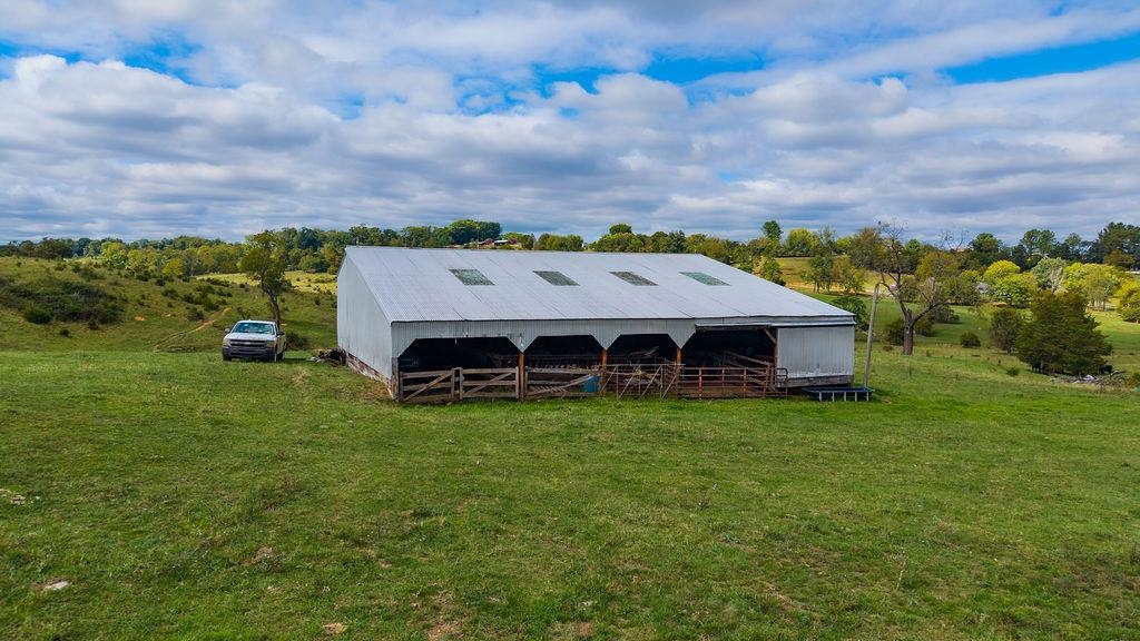 3346 SPRING HILL RD, STAUNTON, Virginia 24401, ,Farm,14,3346 SPRING HILL RD,682456 MLS # 682456 3346 SPRING HILL RD, STAUNTON, Virginia 24401, ,Farm,14,3346 SPRING HILL RD,682456 MLS # 682456