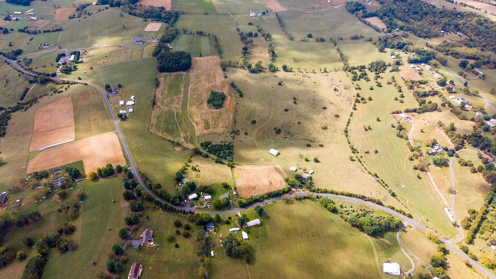 3346 SPRING HILL RD, STAUNTON, Virginia 24401, ,Farm,14,3346 SPRING HILL RD,682456 MLS # 682456 3346 SPRING HILL RD, STAUNTON, Virginia 24401, ,Farm,14,3346 SPRING HILL RD,682456 MLS # 682456