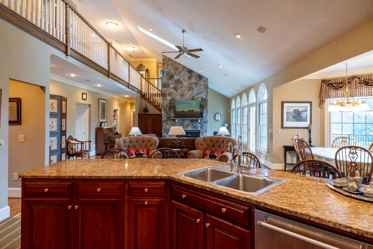 5090 SPRINGHOUSE CIR, ROCKINGHAM, Virginia 22802, 6 Bedrooms Bedrooms, ,5 BathroomsBathrooms,Residential,14,5090 SPRINGHOUSE CIR,682457 MLS # 682457 5090 SPRINGHOUSE CIR, ROCKINGHAM, Virginia 22802, 6 Bedrooms Bedrooms, ,5 BathroomsBathrooms,Residential,14,5090 SPRINGHOUSE CIR,682457 MLS # 682457